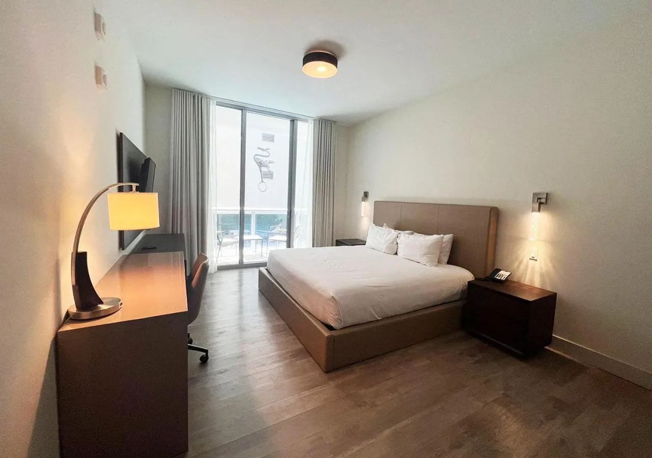 Bed in Global Rent Apart - Costa Hollywood