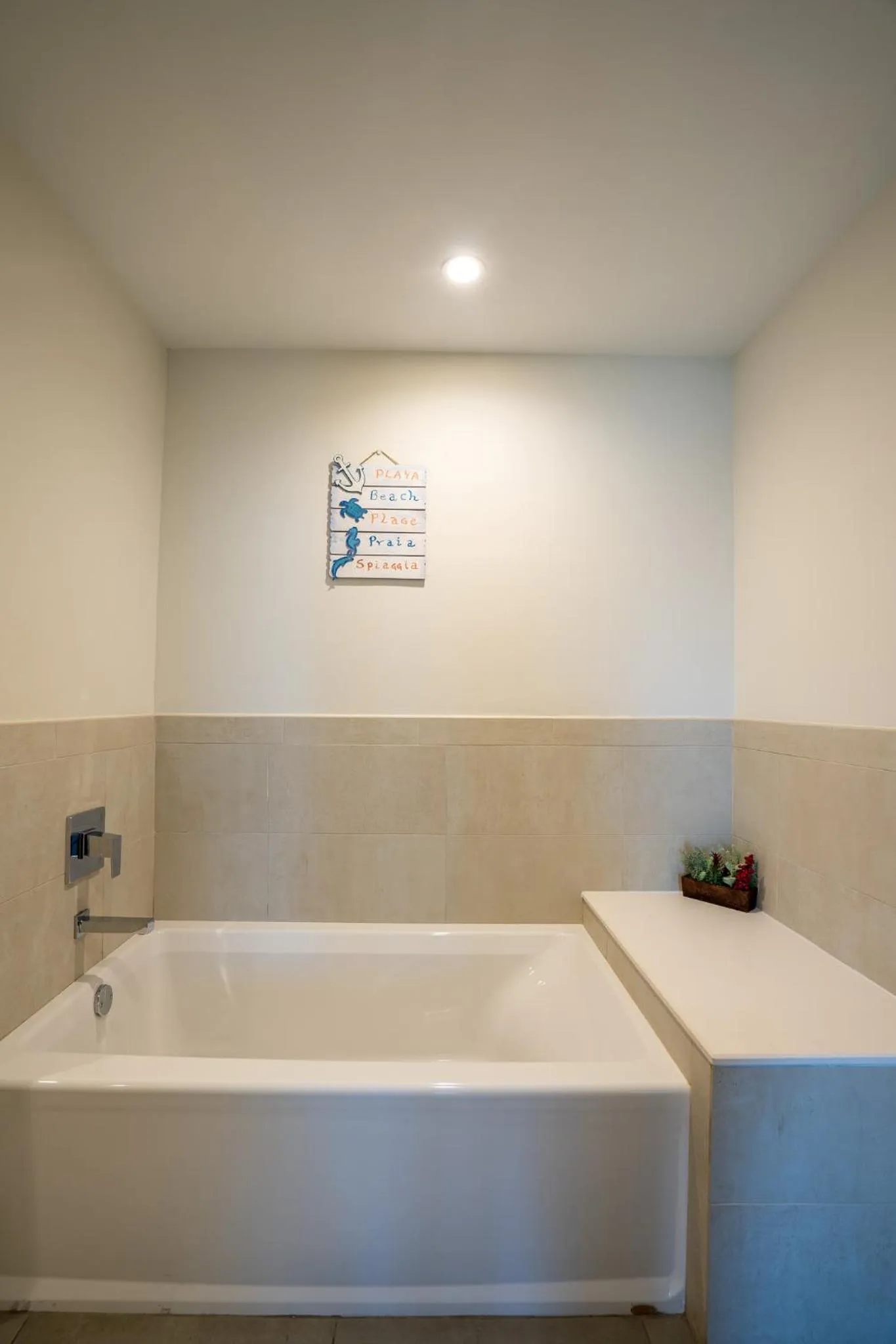 Bathroom in Global Rent Apart - Costa Hollywood