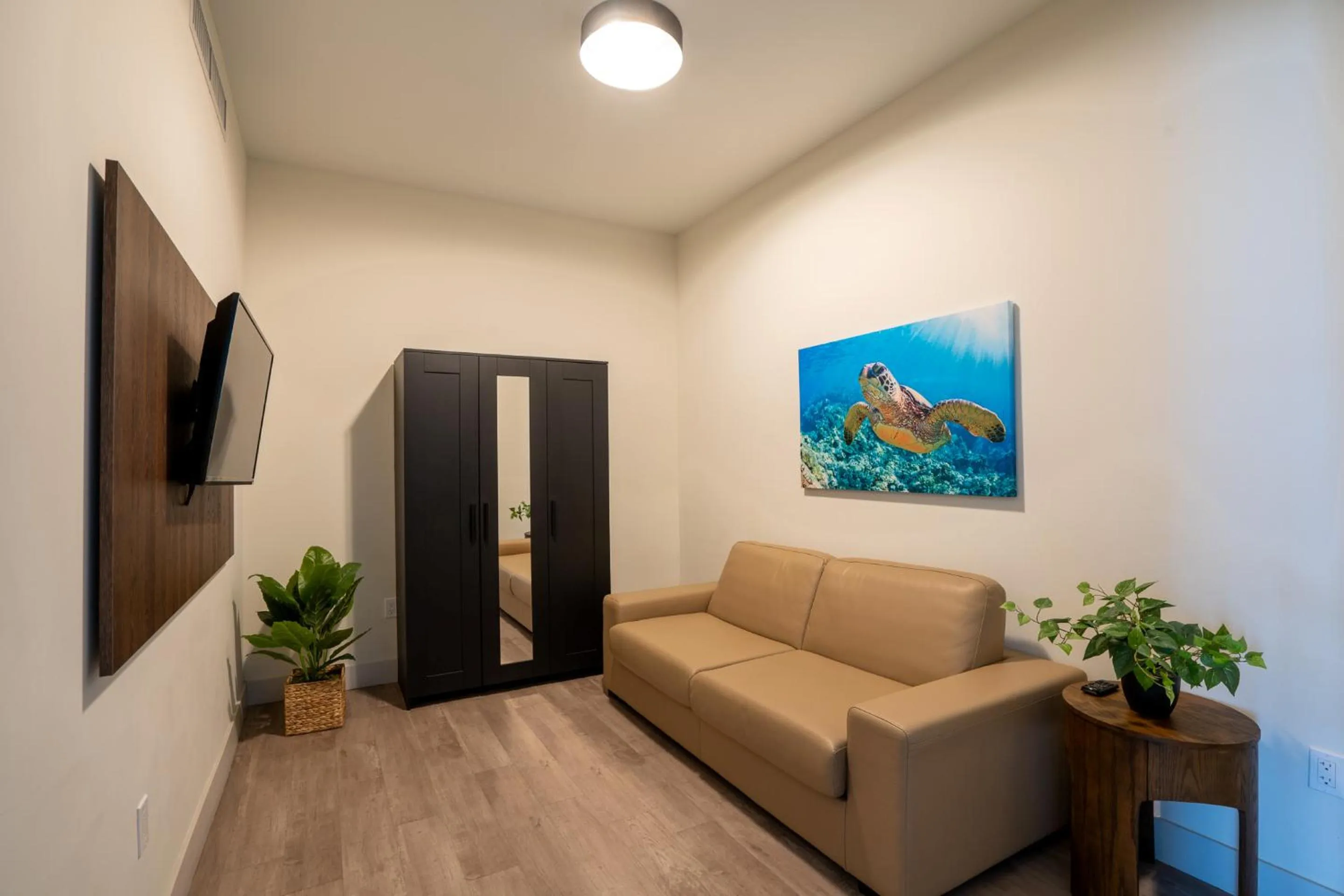 Communal lounge/ TV room in Global Rent Apart - Costa Hollywood