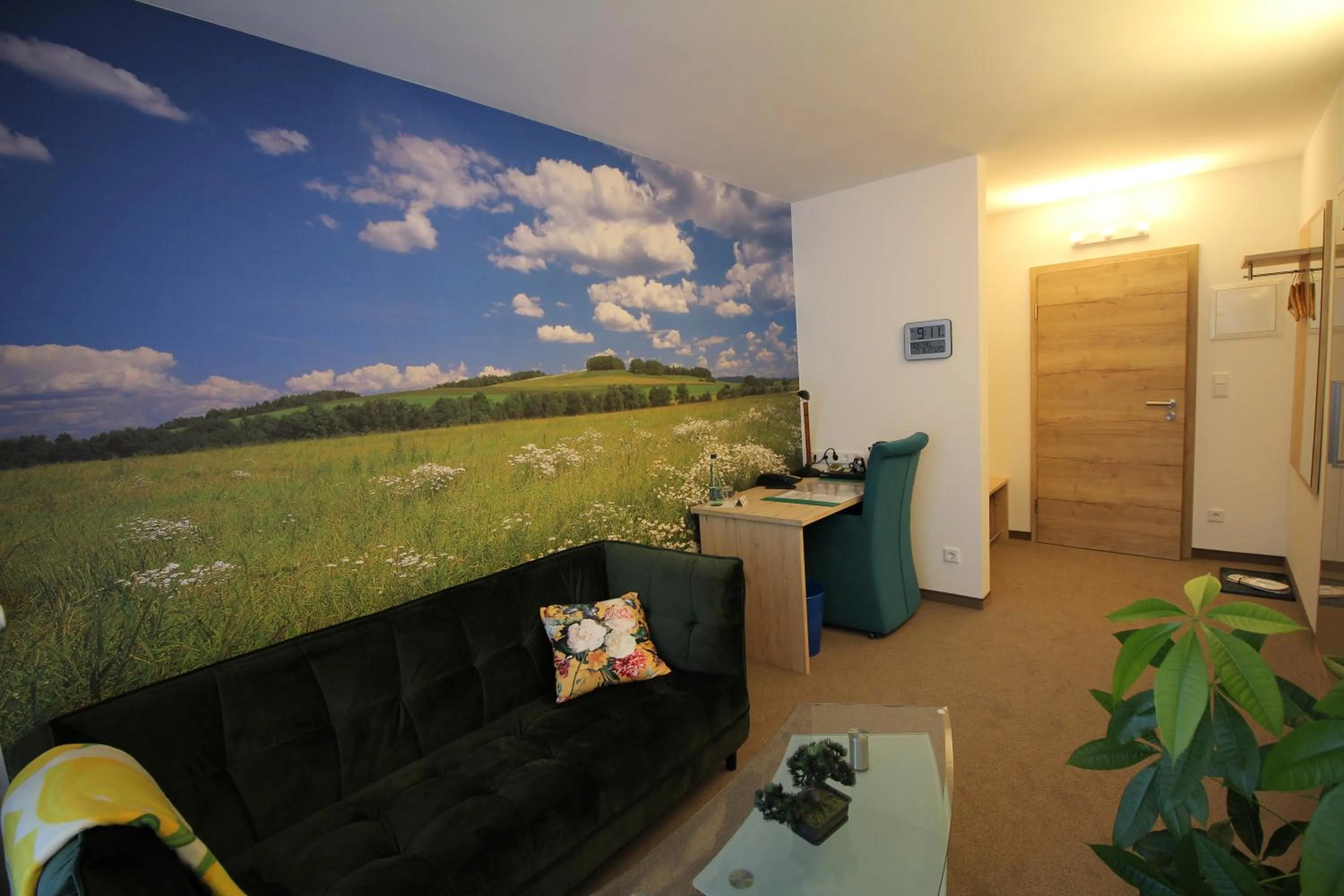 Seating area in Atrium Garni