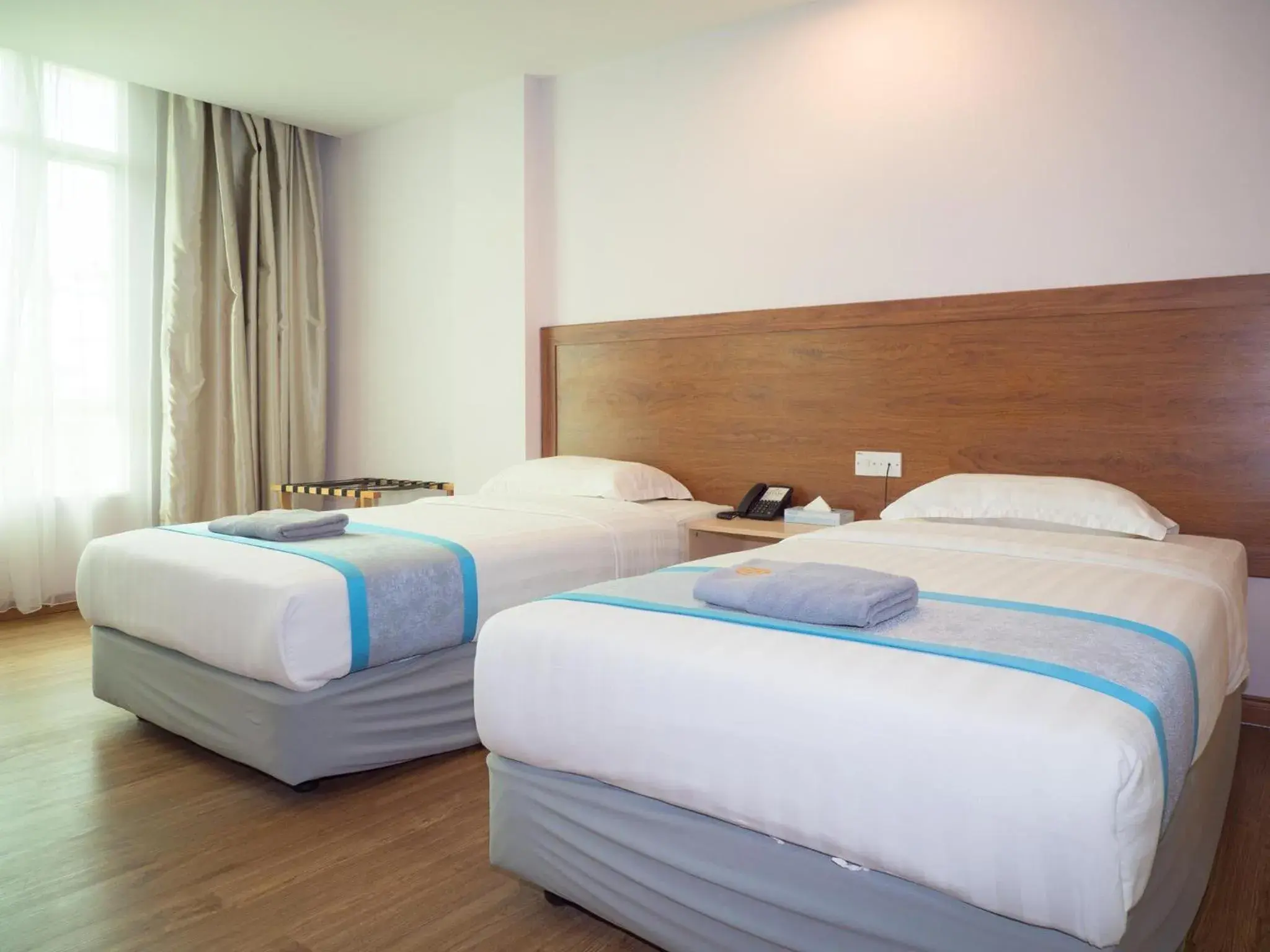 Superior Twin Room in TD Mutiara Hotel Semporna Superior Twin Room in TD Mutiara Hotel Semporna