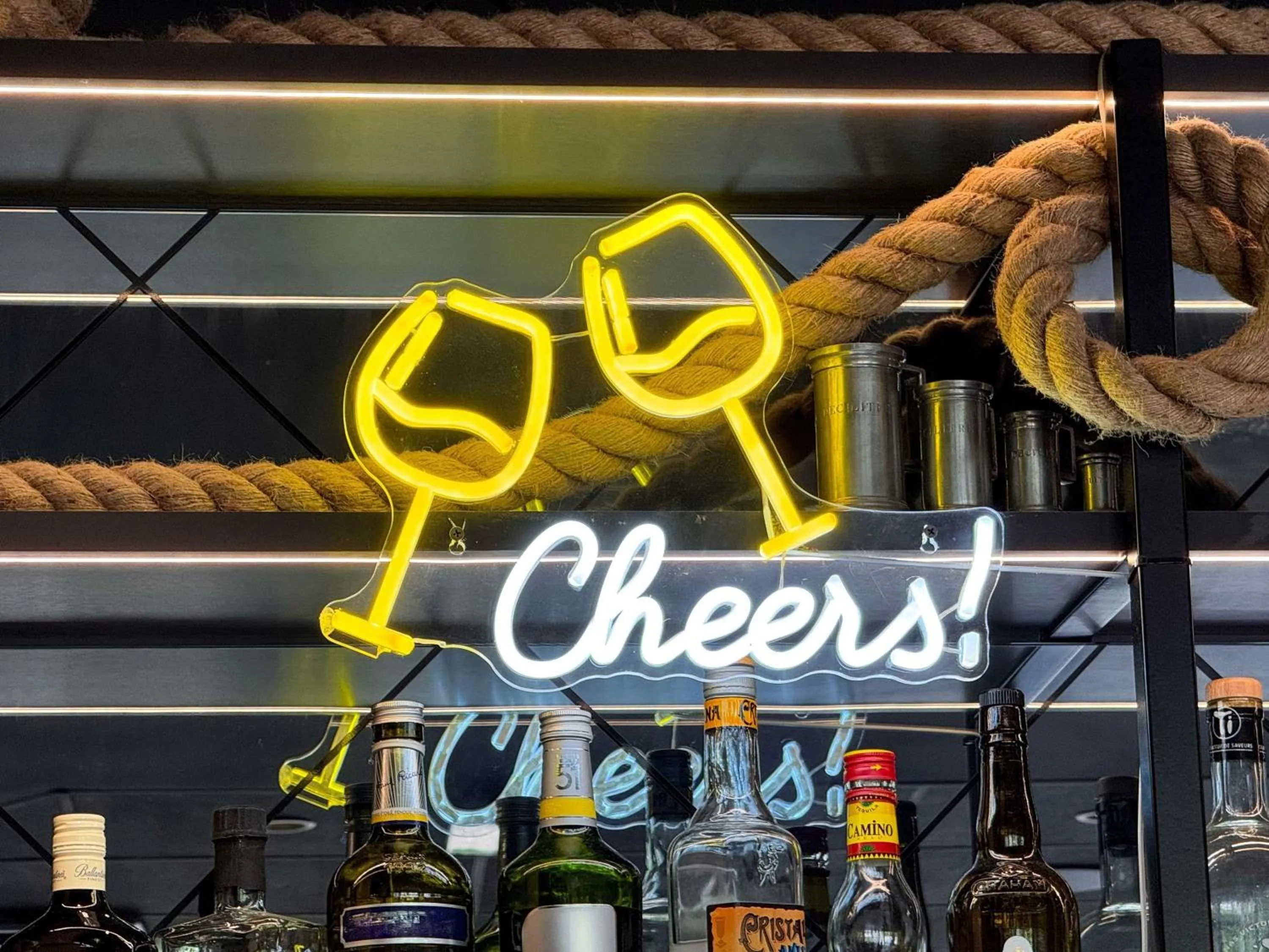 Property building in ibis Martigues Centre