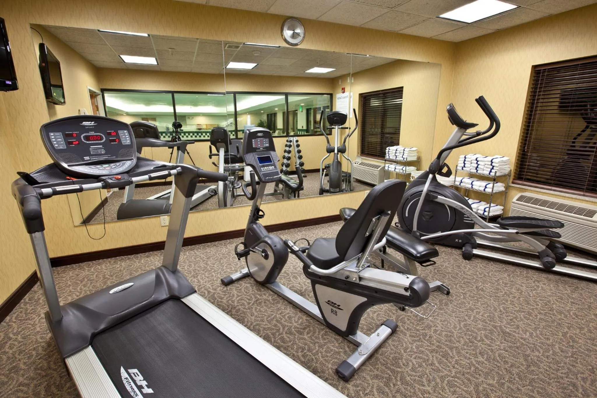 Fitness centre/facilities in Holiday Inn Express Plymouth by IHG