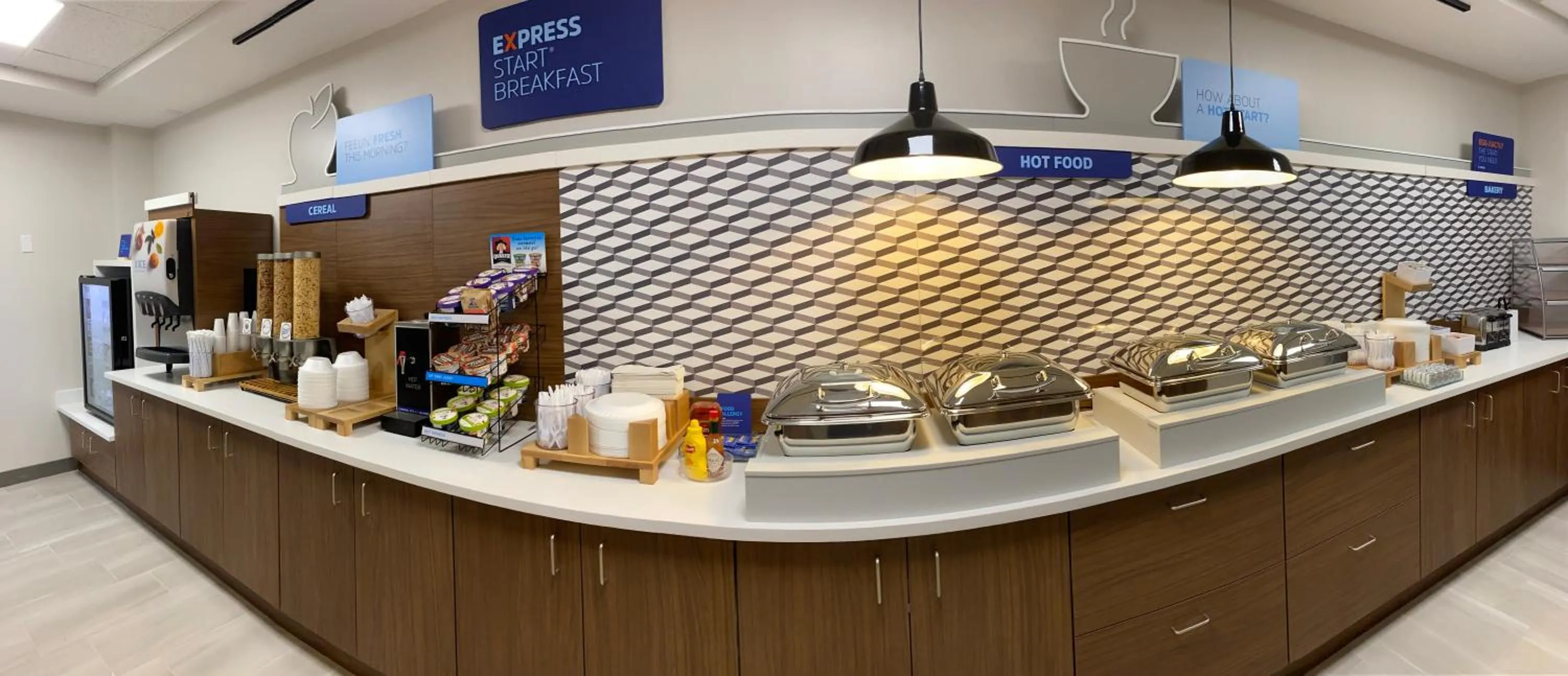 Breakfast in Holiday Inn Express Plymouth by IHG