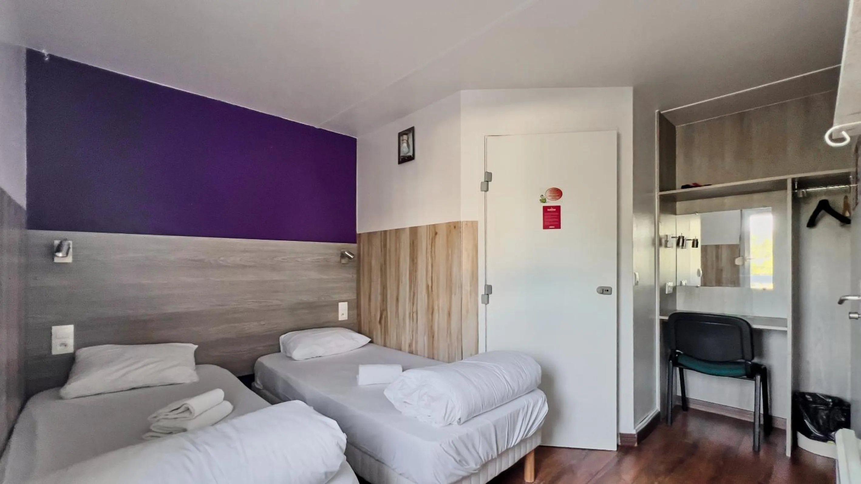 Bed in Fasthotel La Roche-sur-Yon