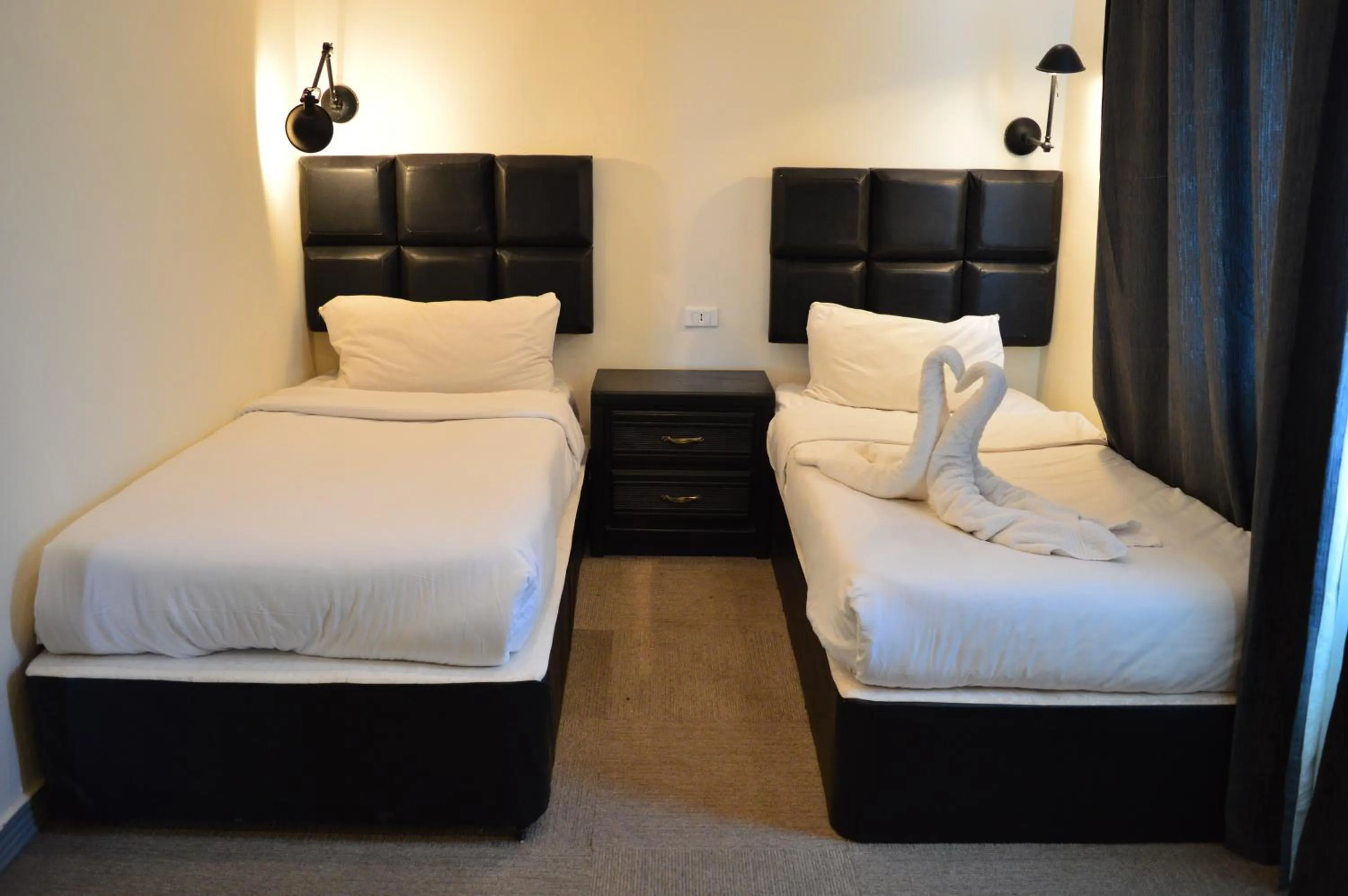 Bedroom, Bed in Rafiki Hostel