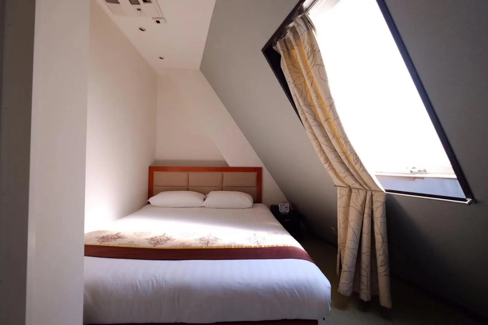 bunk bed, Bed in Tabata Oji Hotel