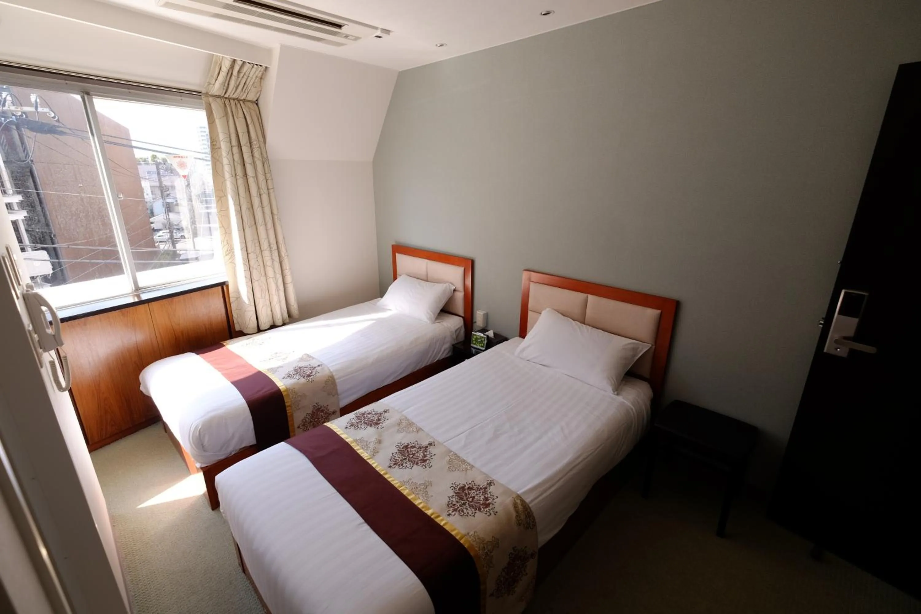 bunk bed, Bed in Tabata Oji Hotel