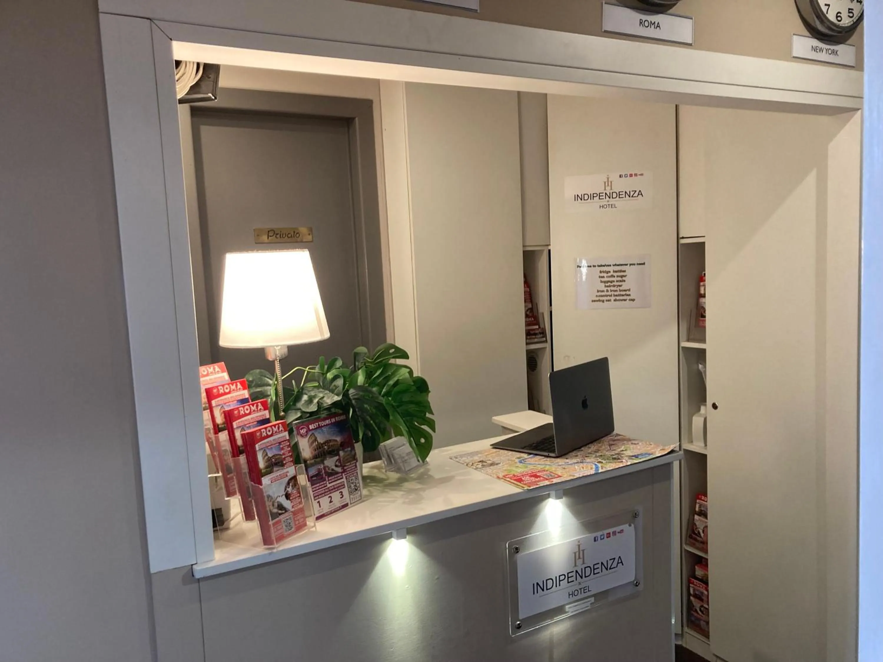 Lobby or reception in Hotel Indipendenza