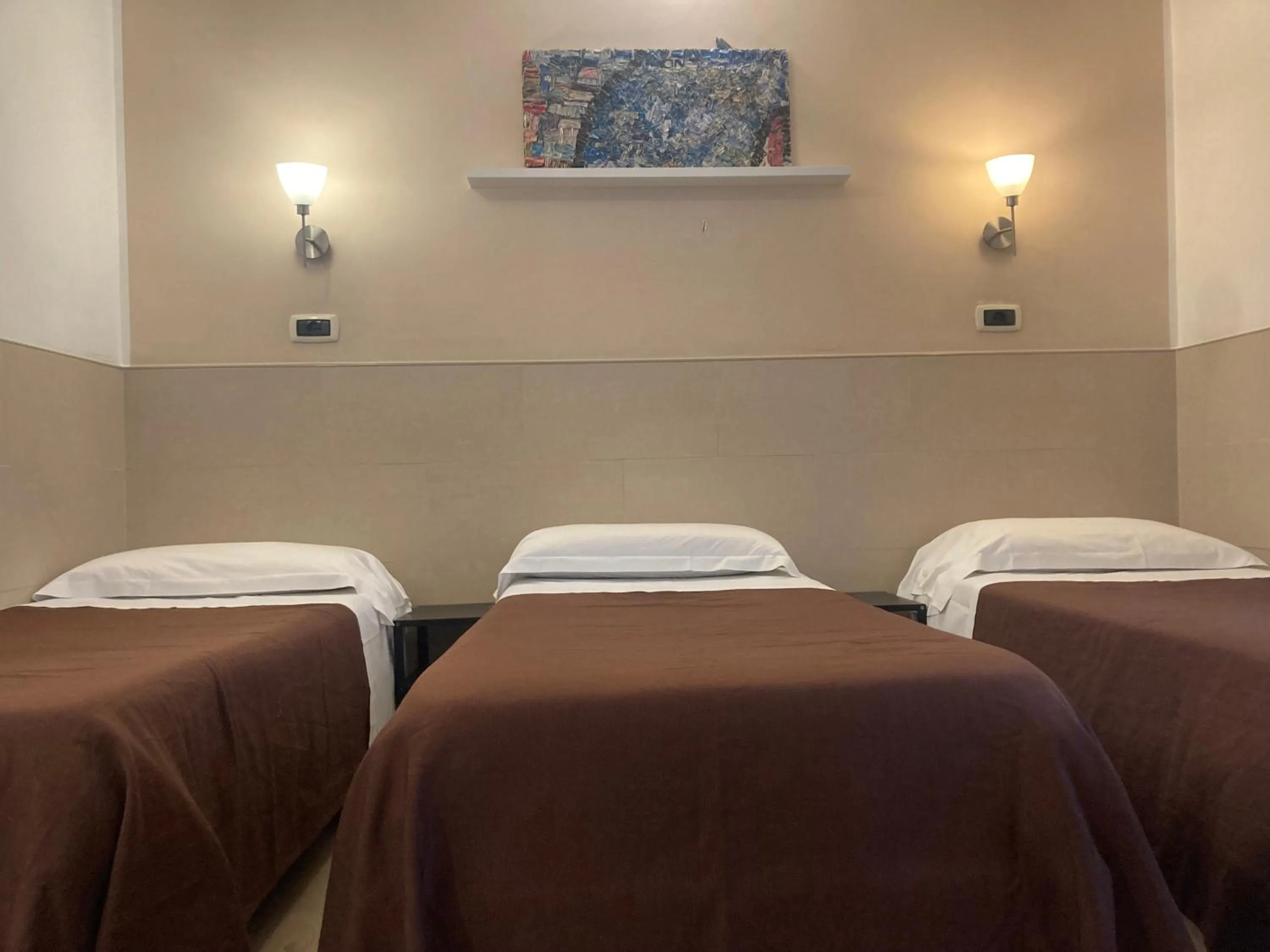 Bedroom, Bed in Hotel Indipendenza