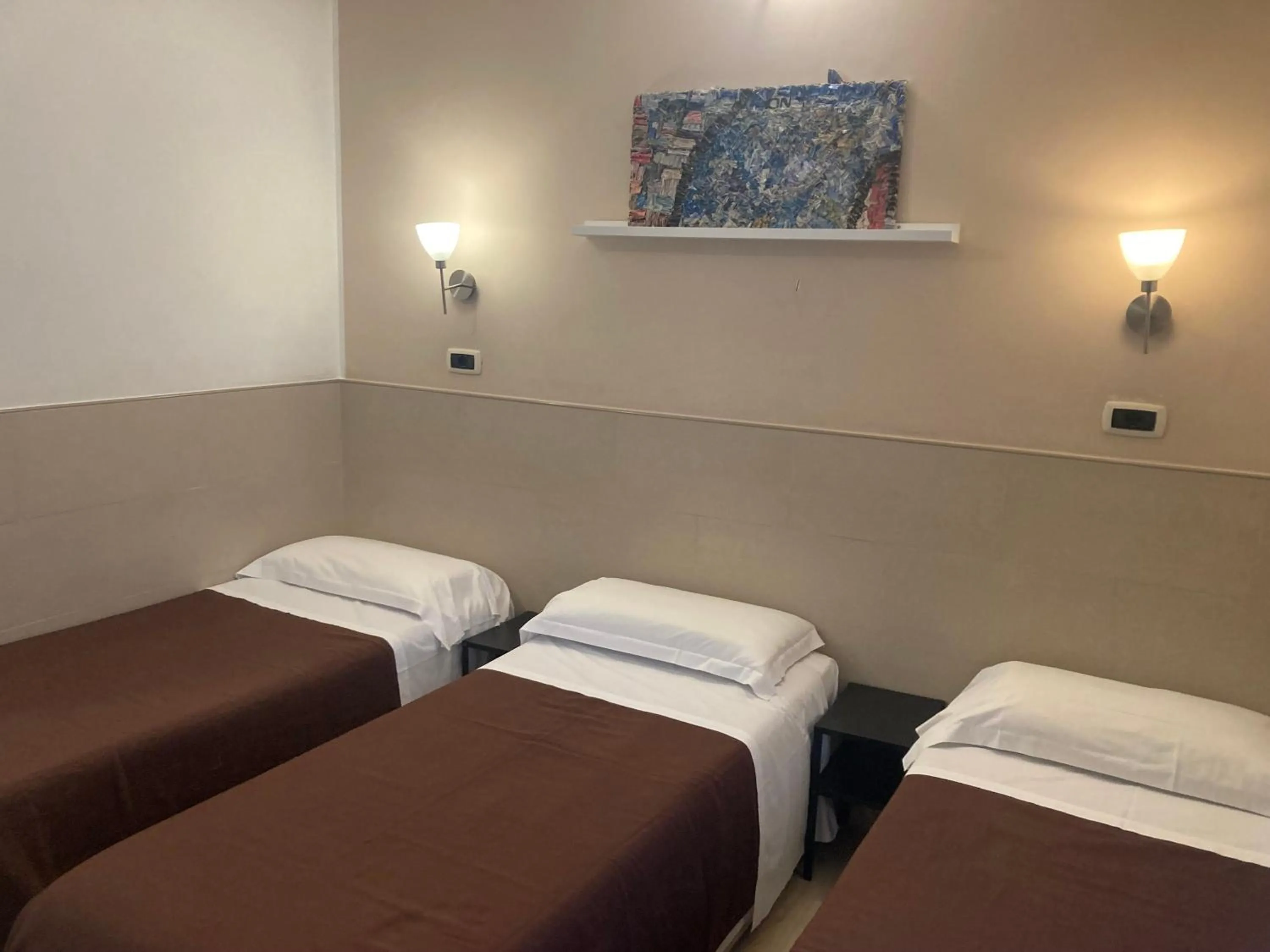 Bedroom, Bed in Hotel Indipendenza