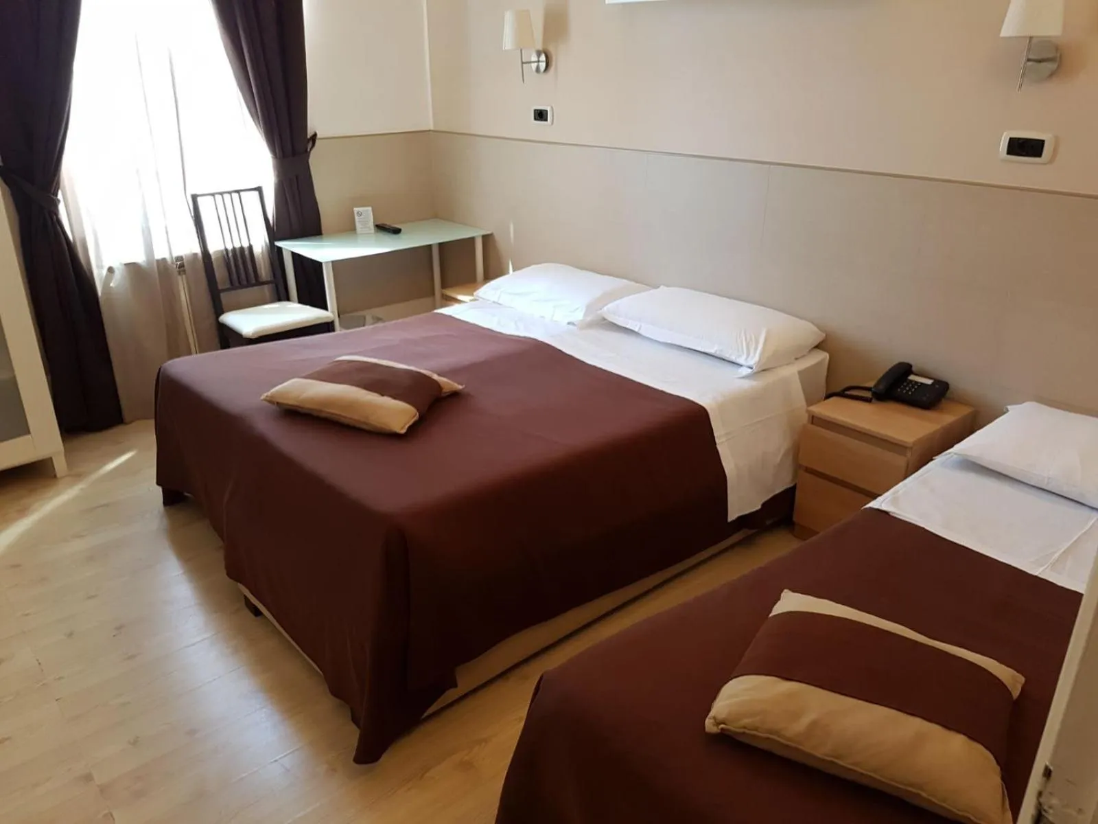 Bed in Hotel Indipendenza