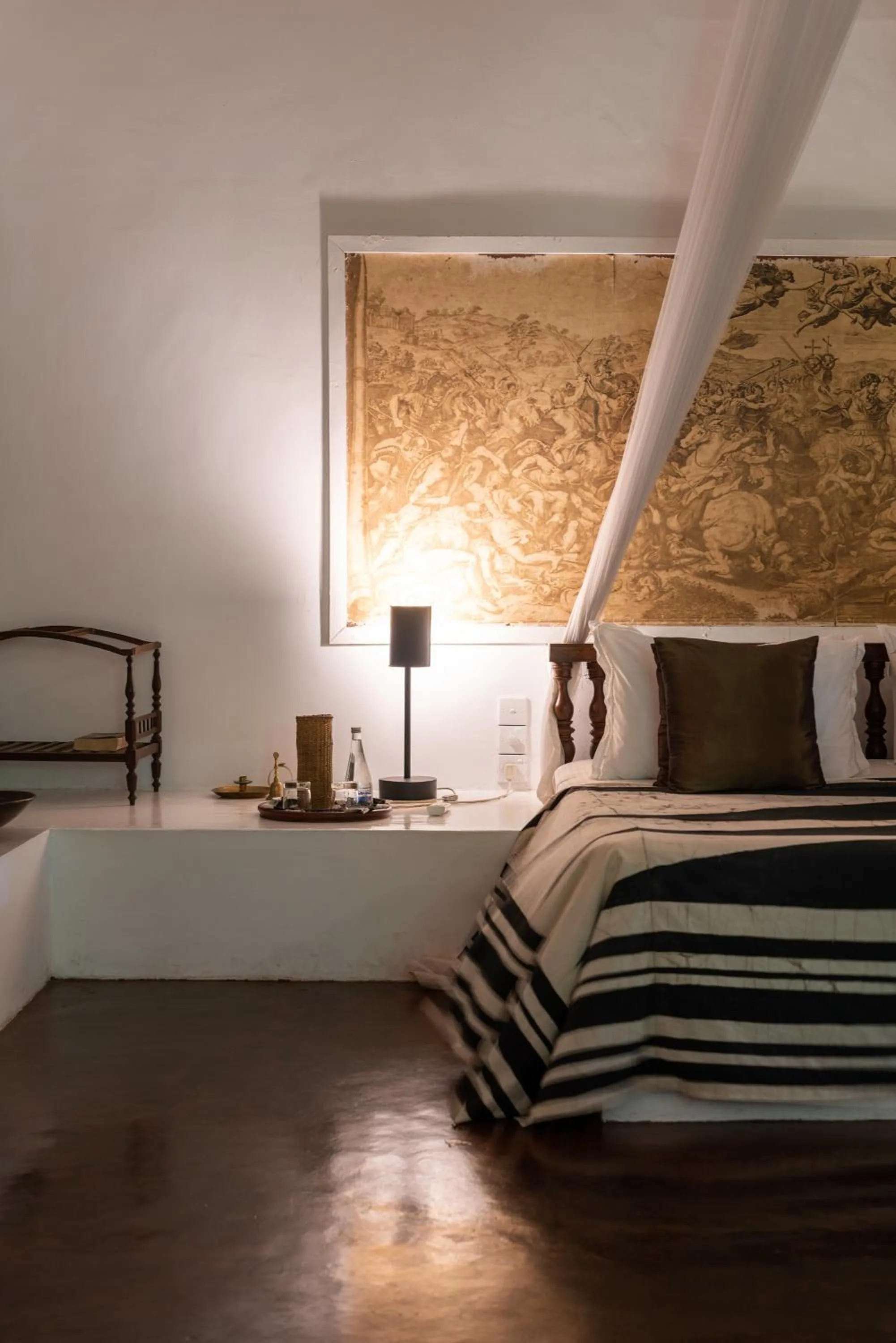 Bedroom, Bed in Lunuganga Estate