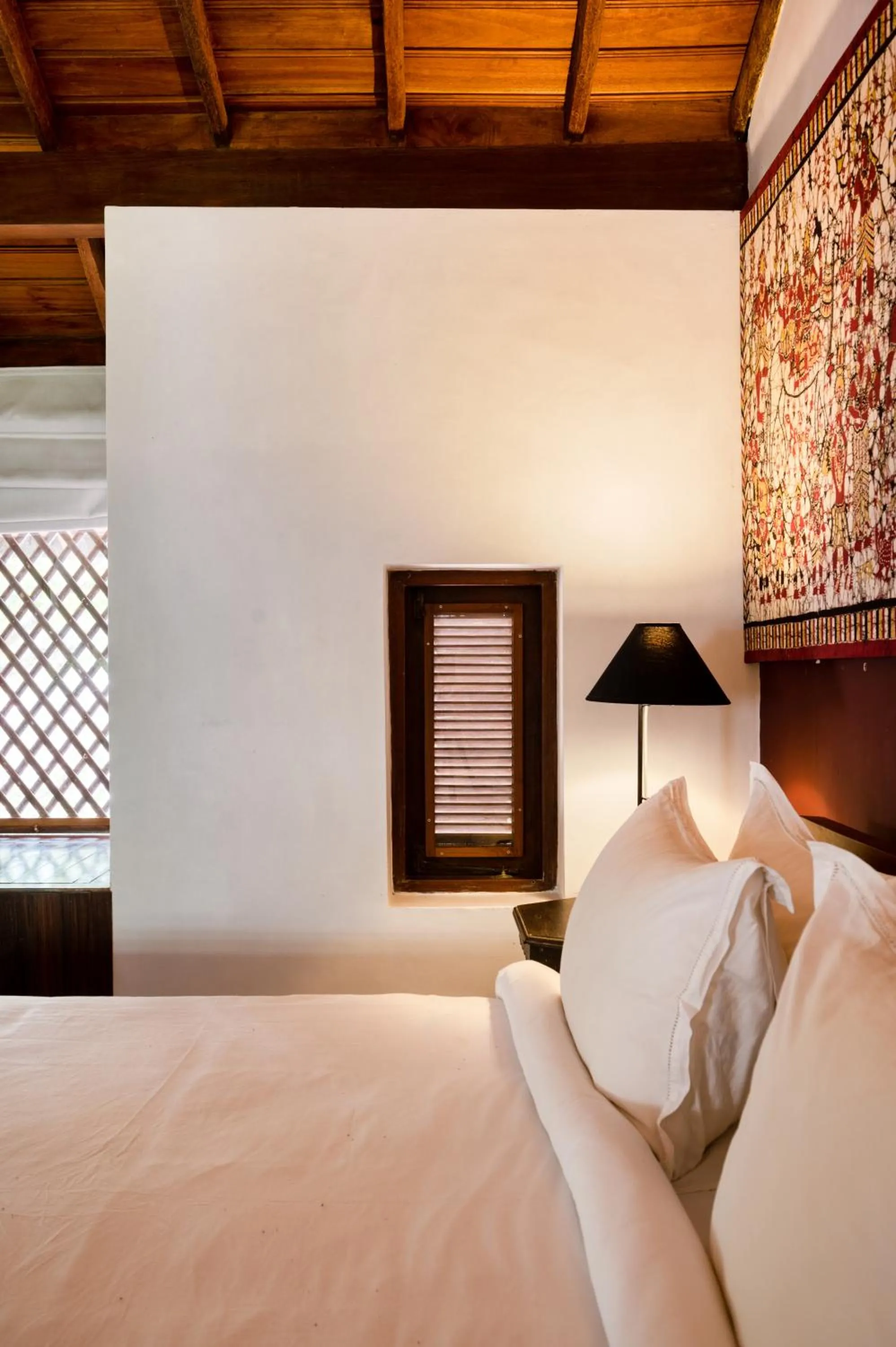 Bed in Lunuganga Estate