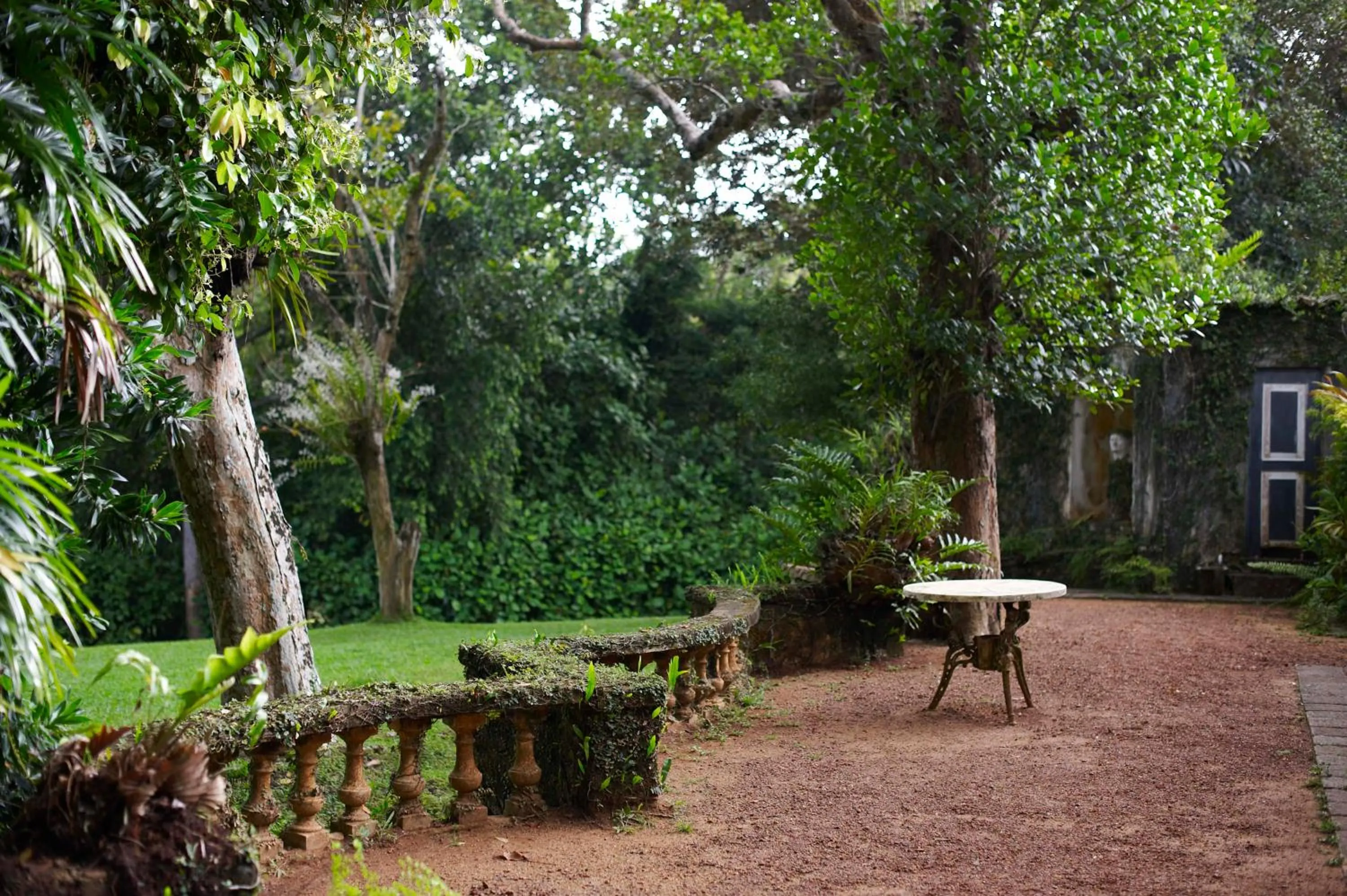 Lunuganga Estate