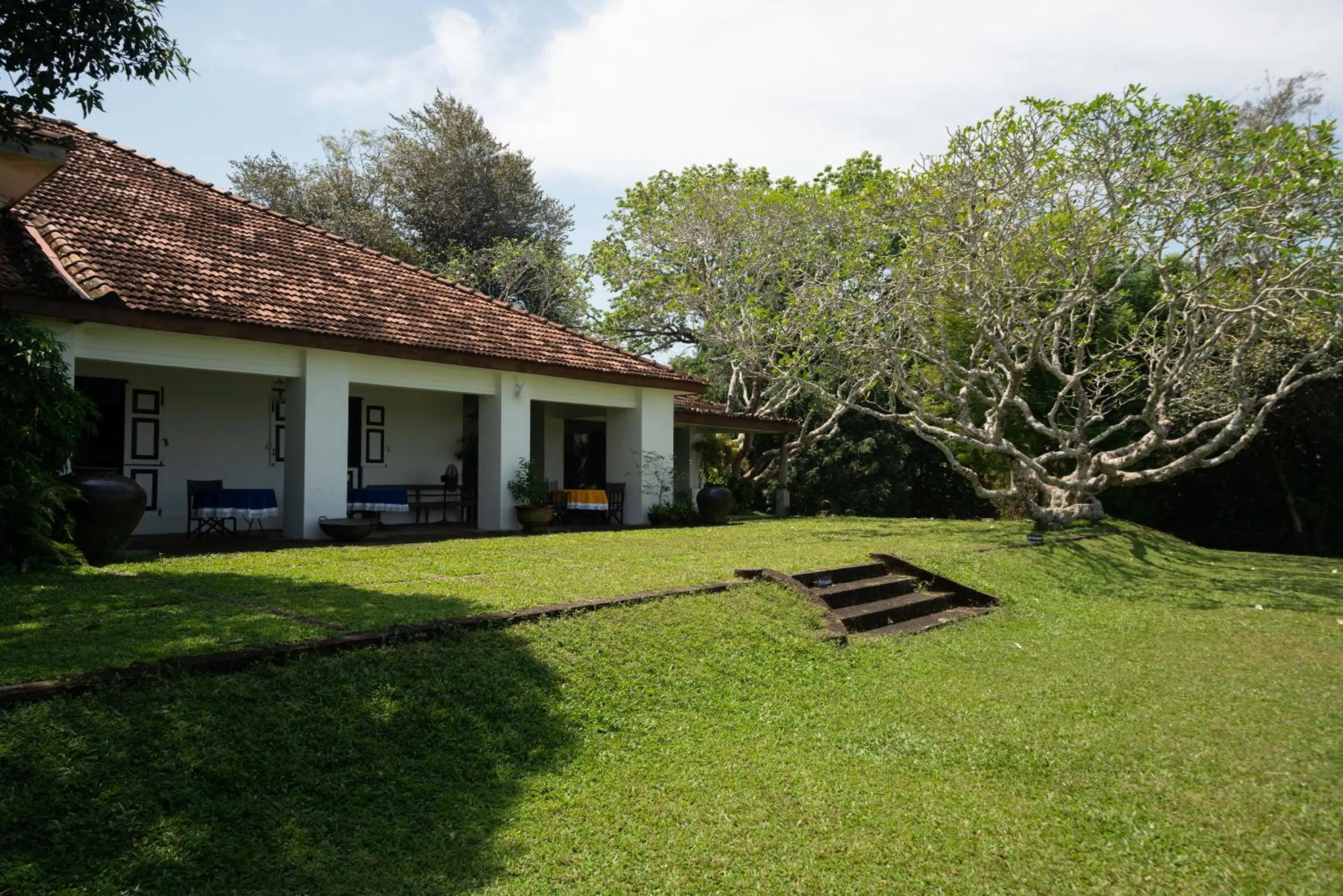 Lunuganga Estate