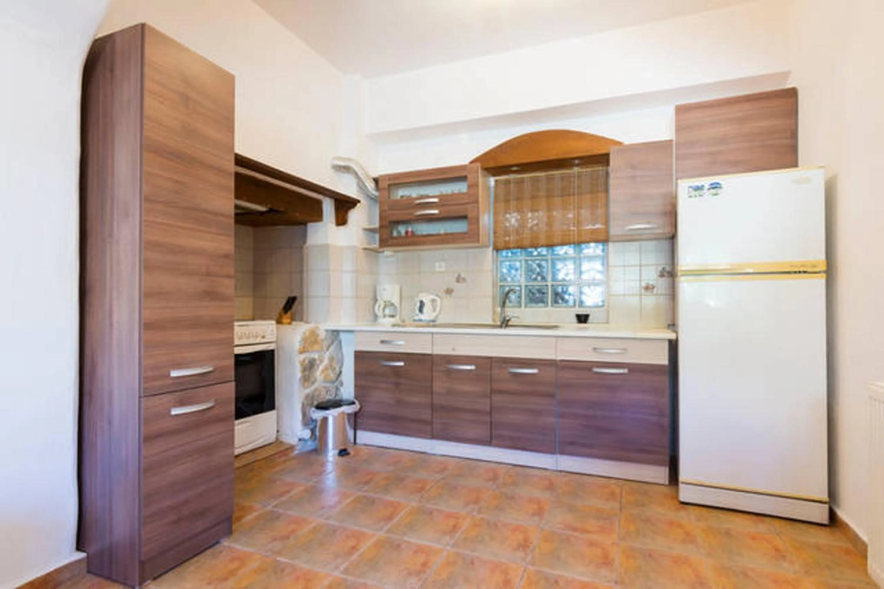 Kitchen or kitchenette in Atlazia Suites