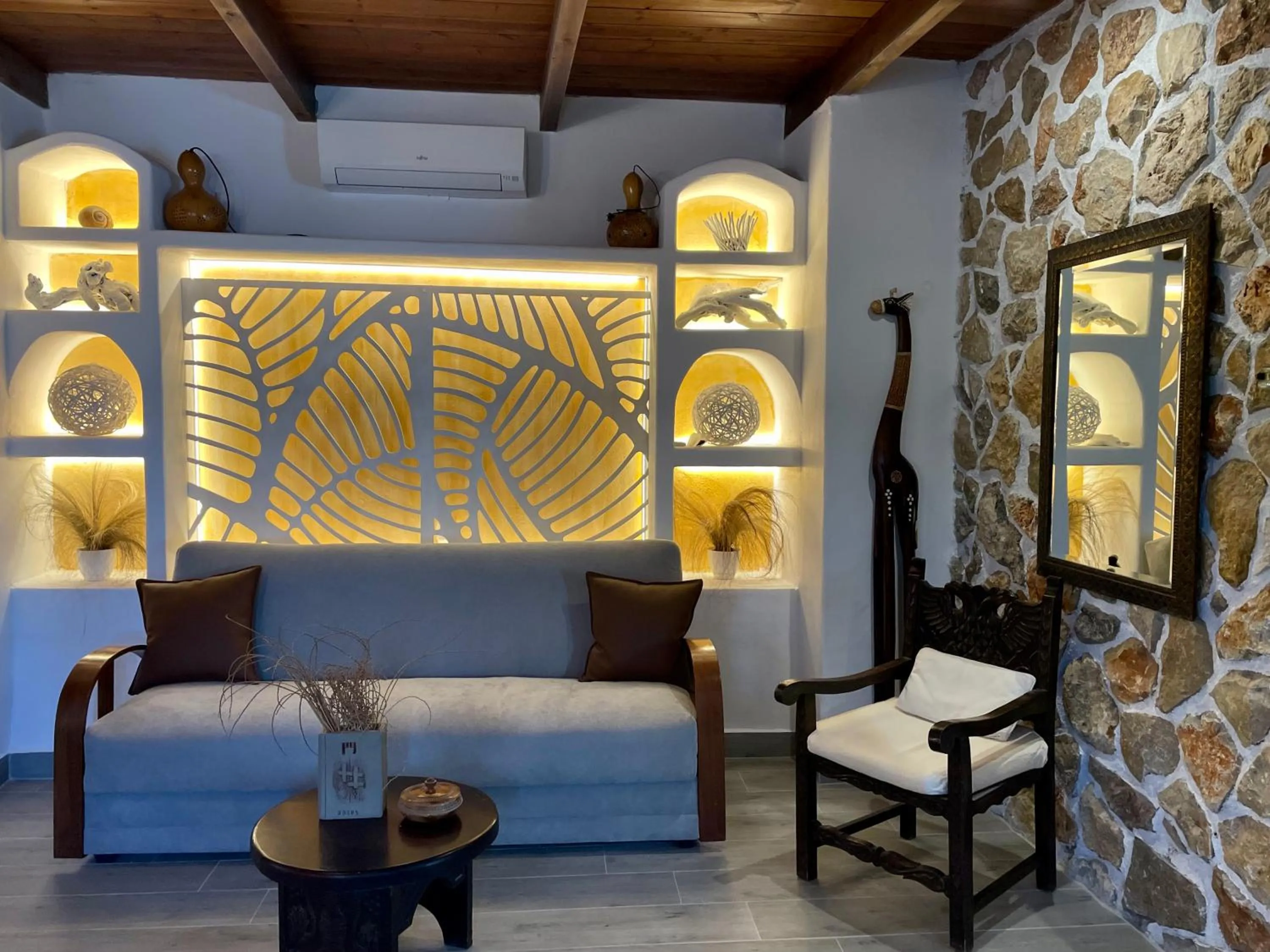 Living room in Atlazia Suites