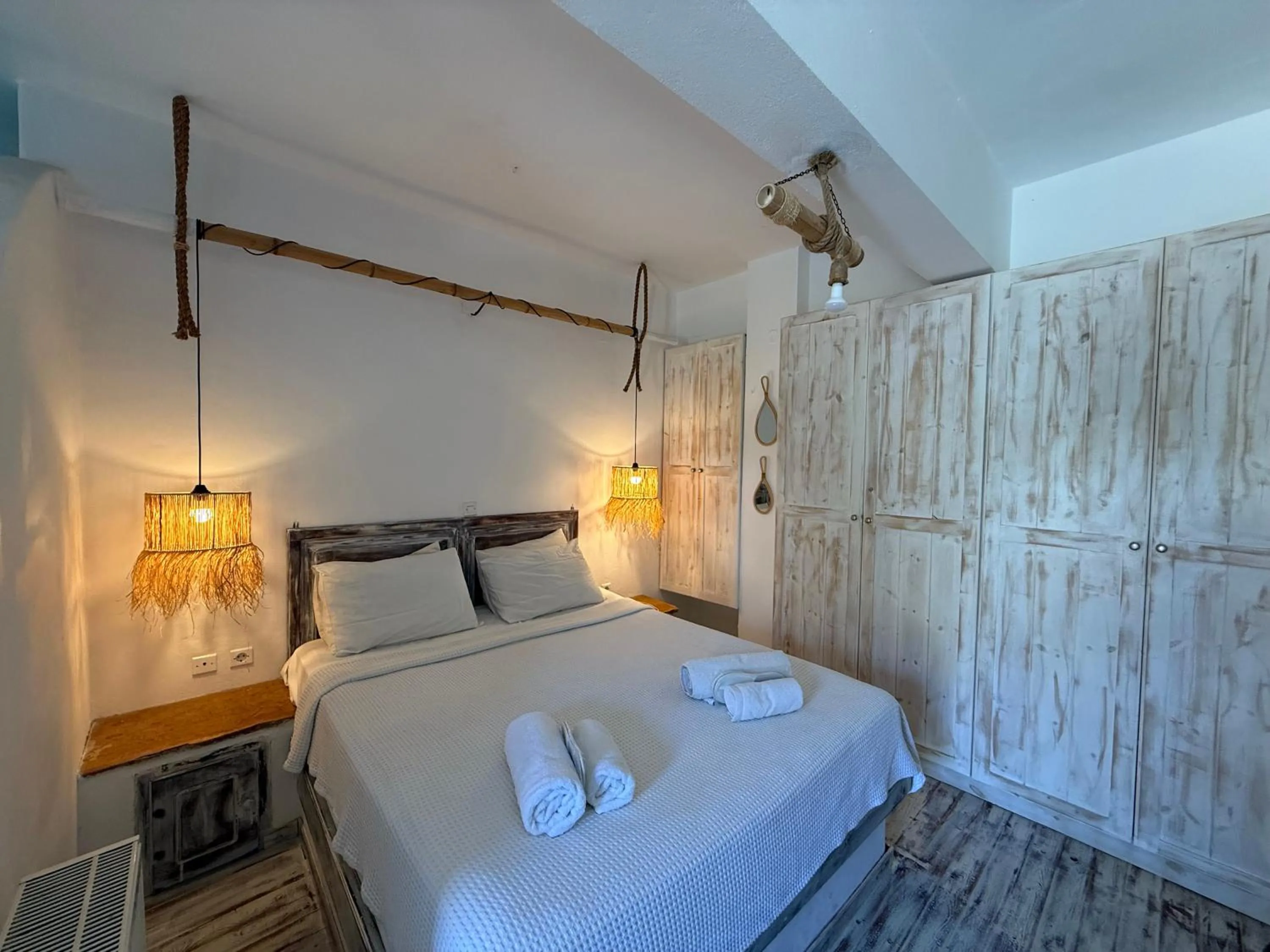 Bed in Atlazia Suites