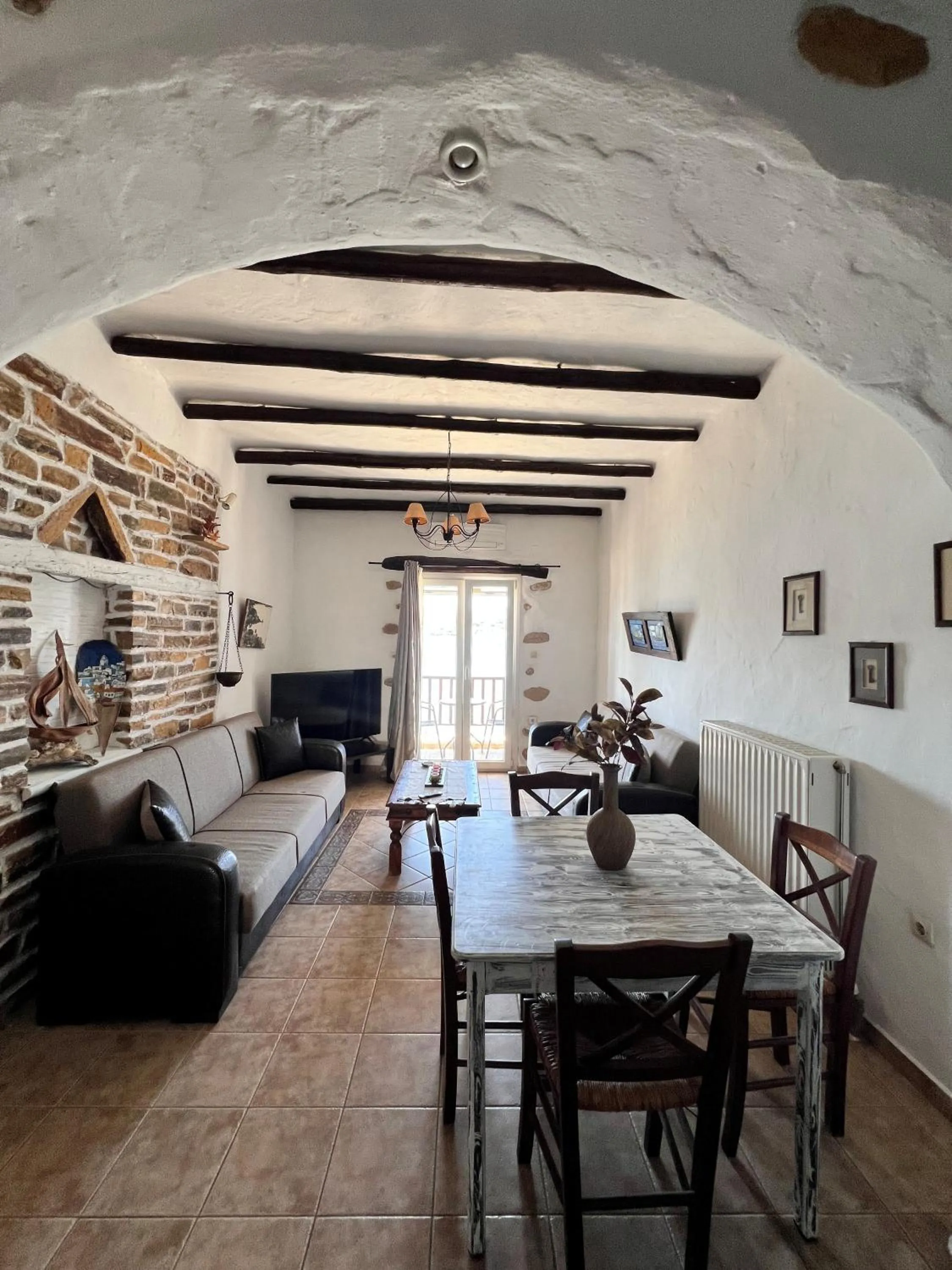 Seating area in Atlazia Suites