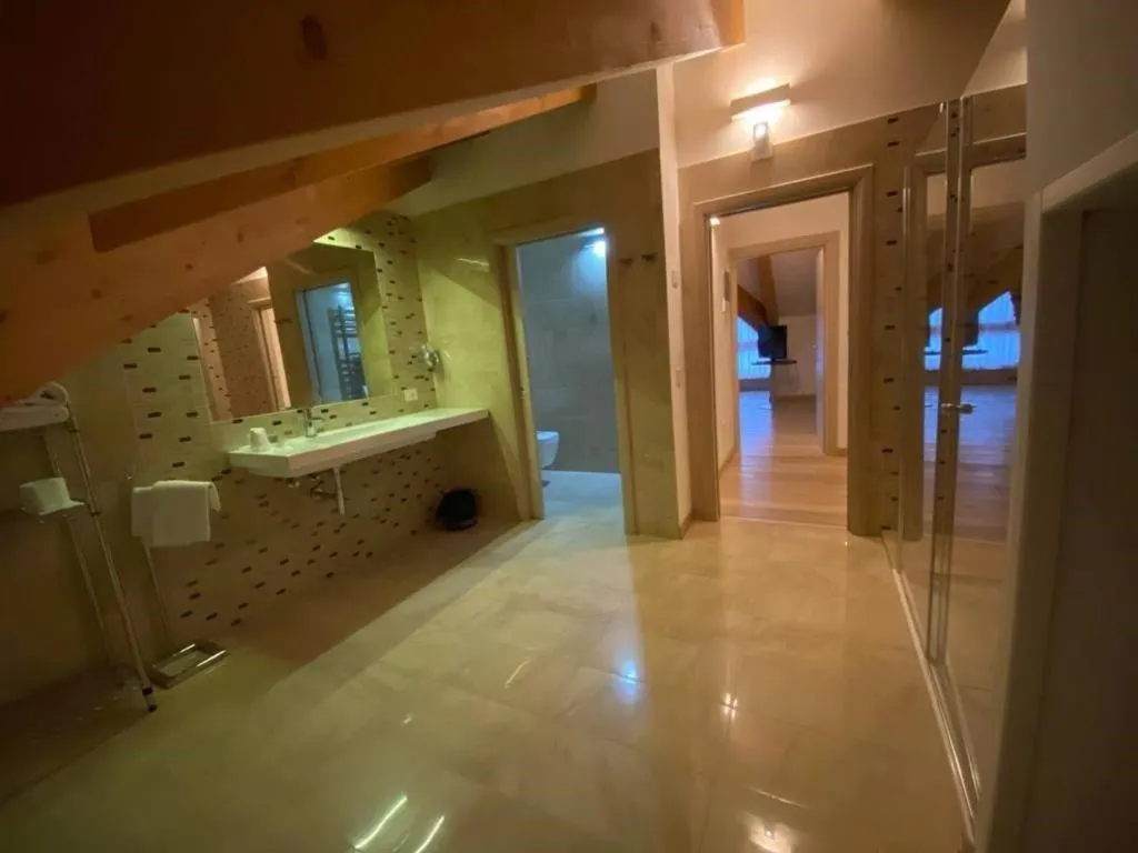 Bathroom in Grand Hotel Miramonti