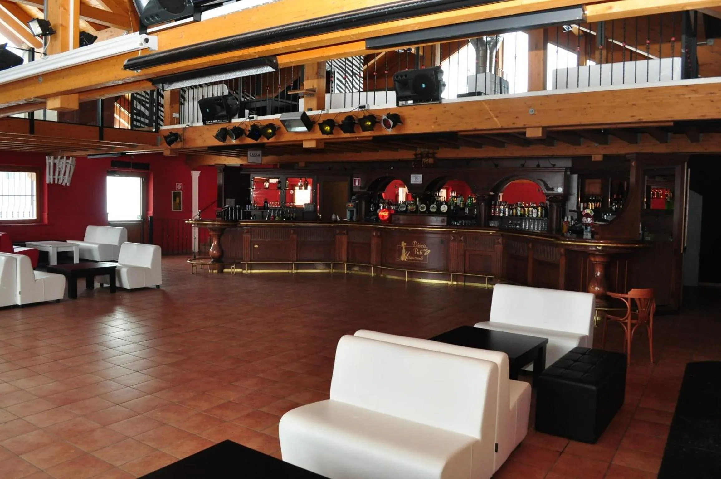 Karaoke in Grand Hotel Miramonti