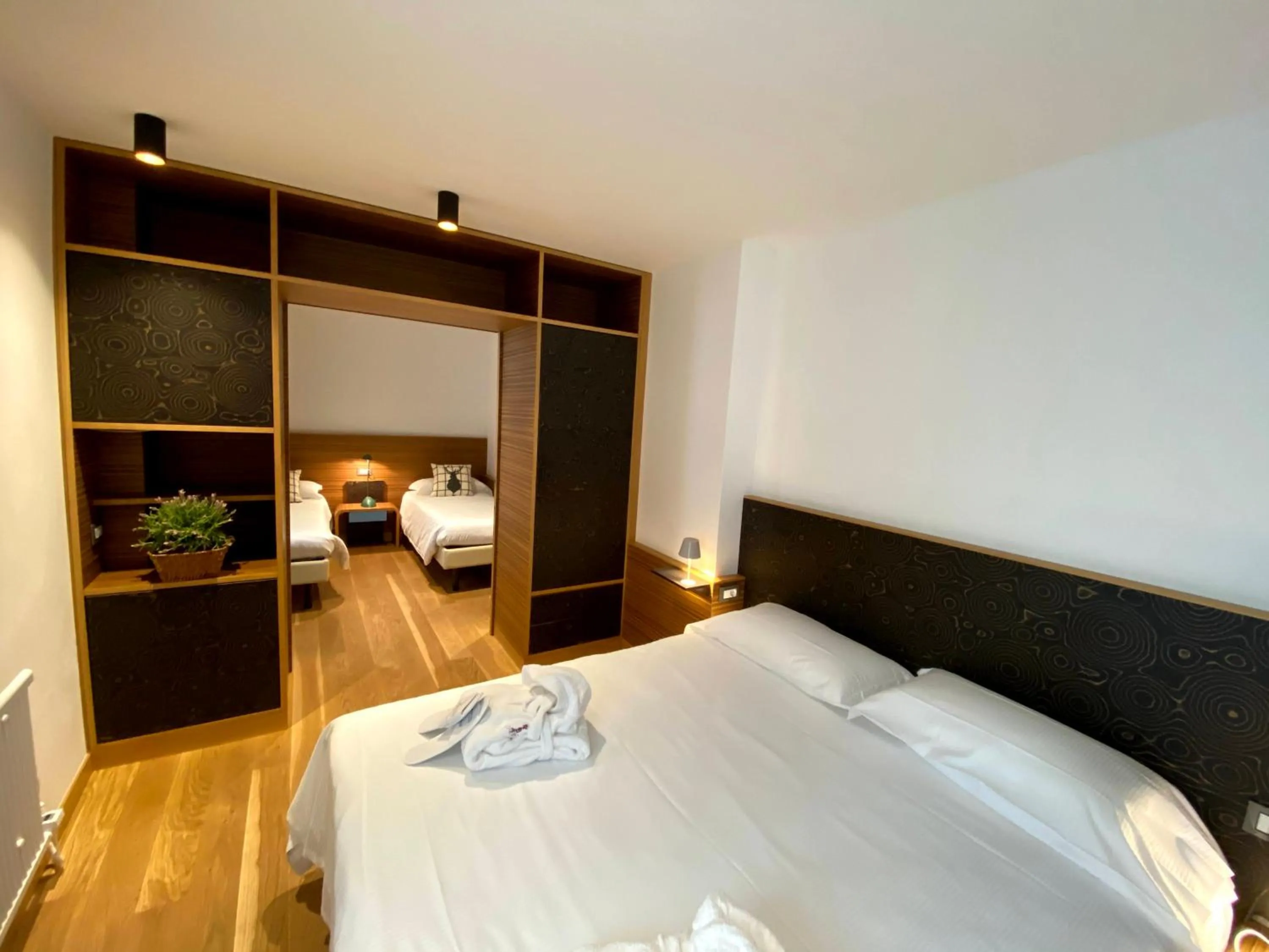 Photo of the whole room, Bed in Grand Hotel Miramonti