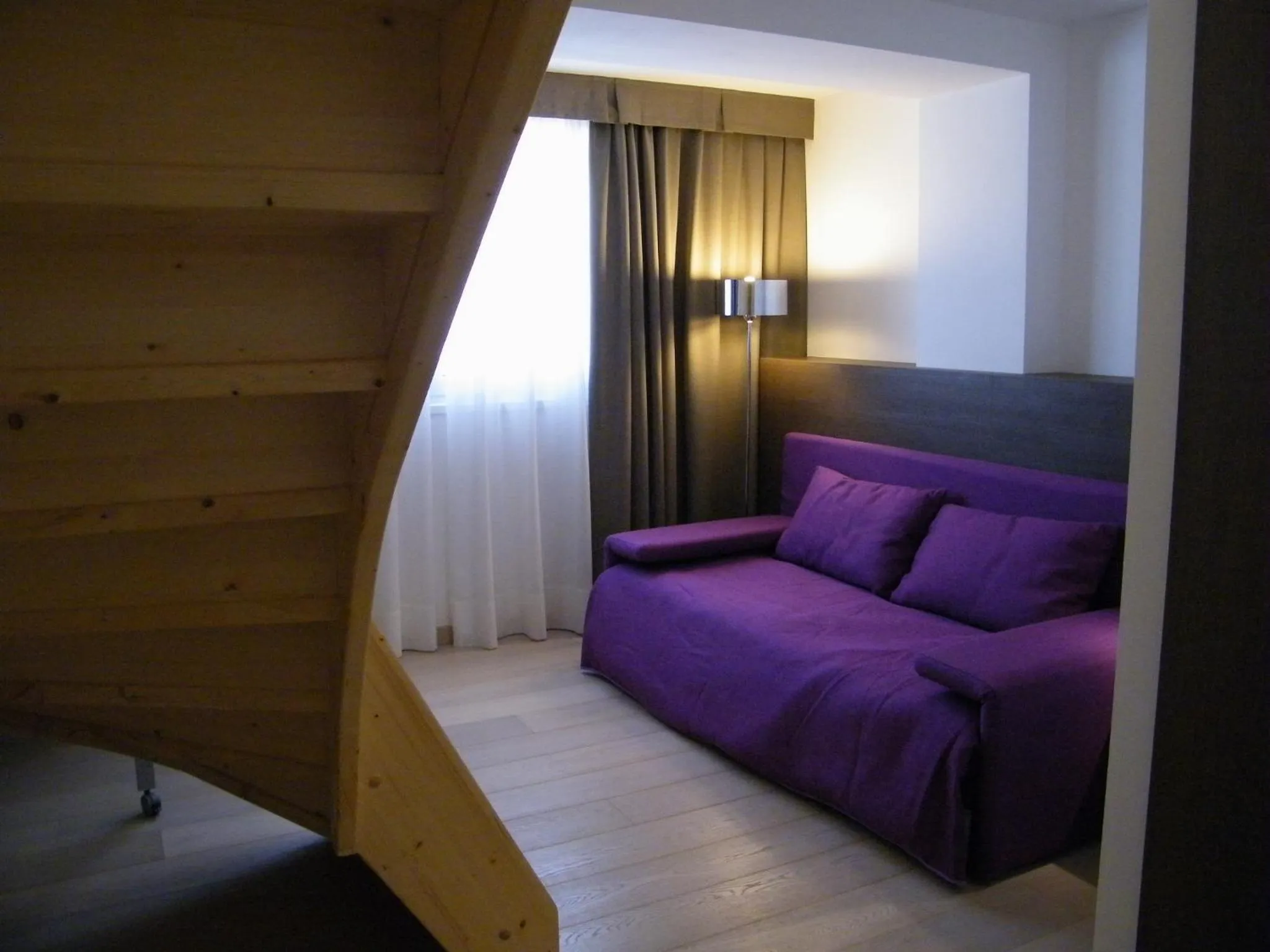 Shower, Bed in Grand Hotel Miramonti