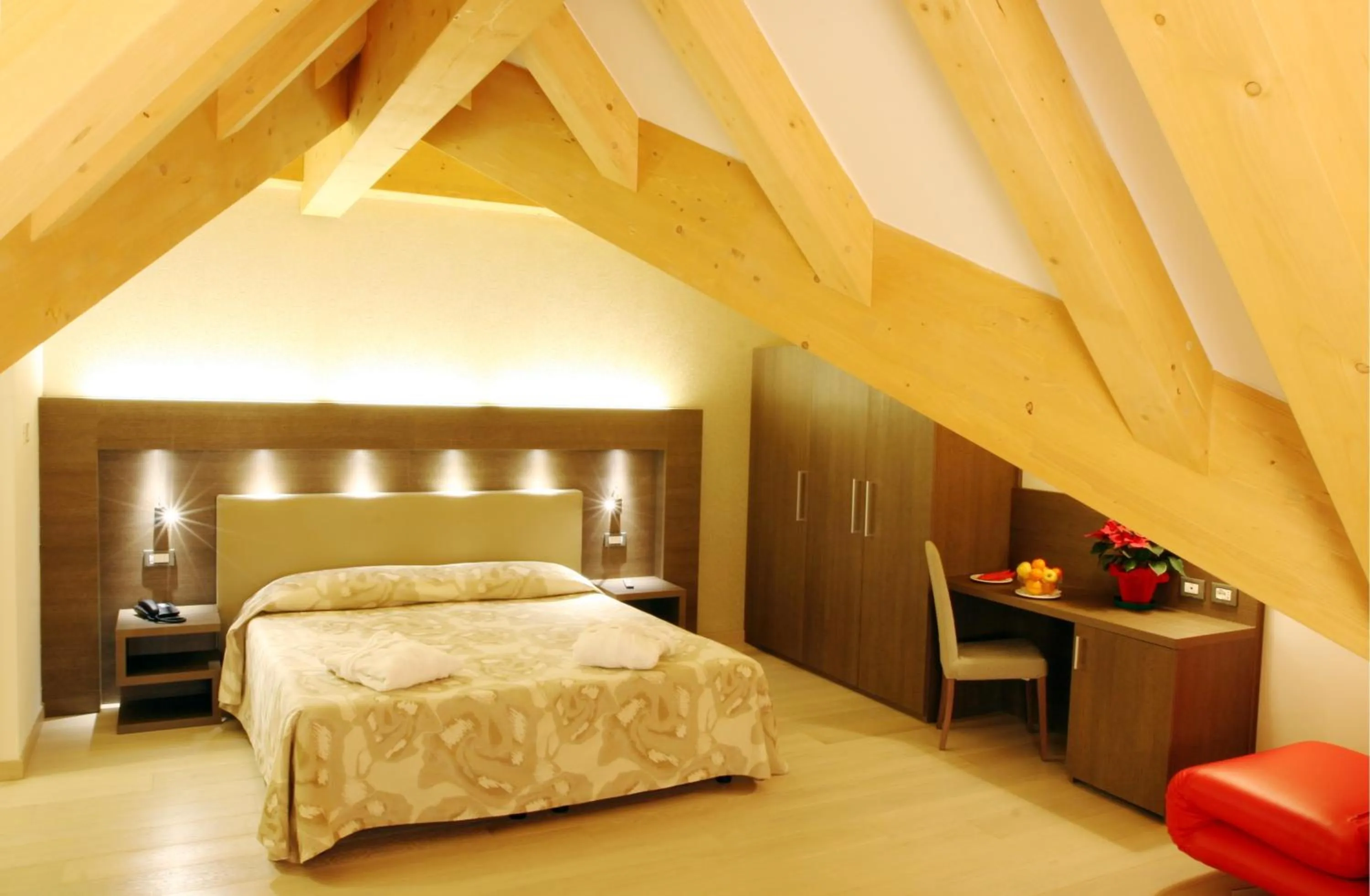 Photo of the whole room, Bed in Grand Hotel Miramonti