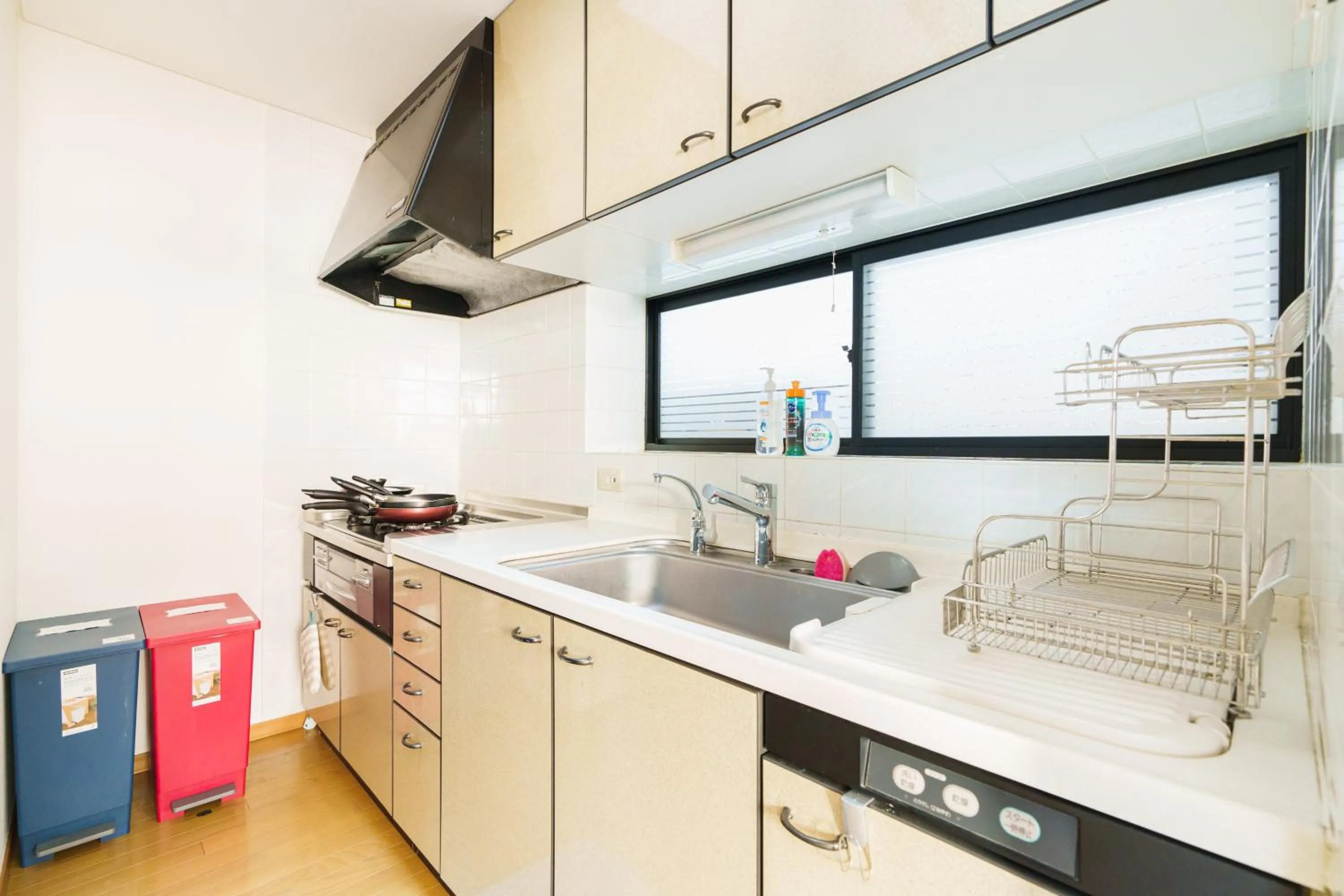 Kitchen or kitchenette in Luxury Guest House in Tokyo Shinjuku