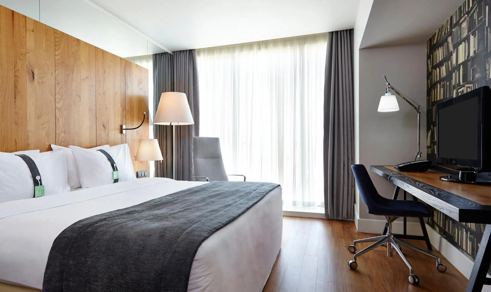 Photo of the whole room, Bed in Holiday Inn - Tbilisi by IHG