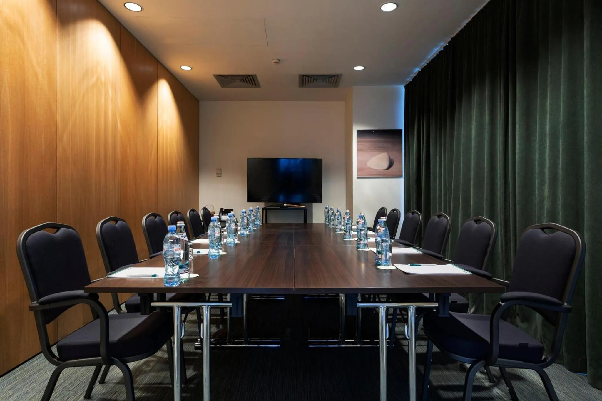 Meeting/conference room in Holiday Inn - Tbilisi by IHG