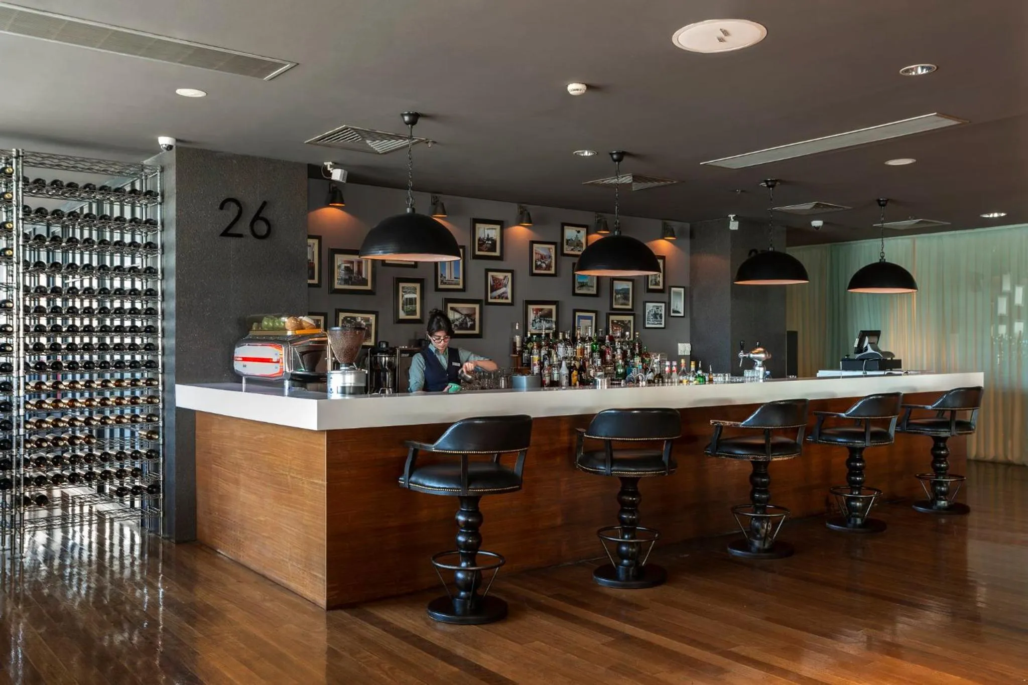 Lounge or bar in Holiday Inn - Tbilisi by IHG