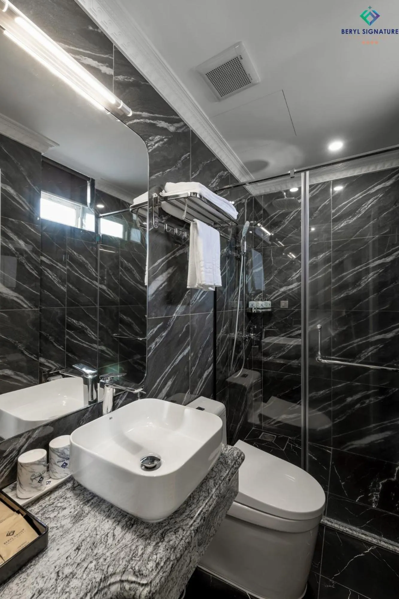 Bathroom in Beryl Signature Hotel & Travel