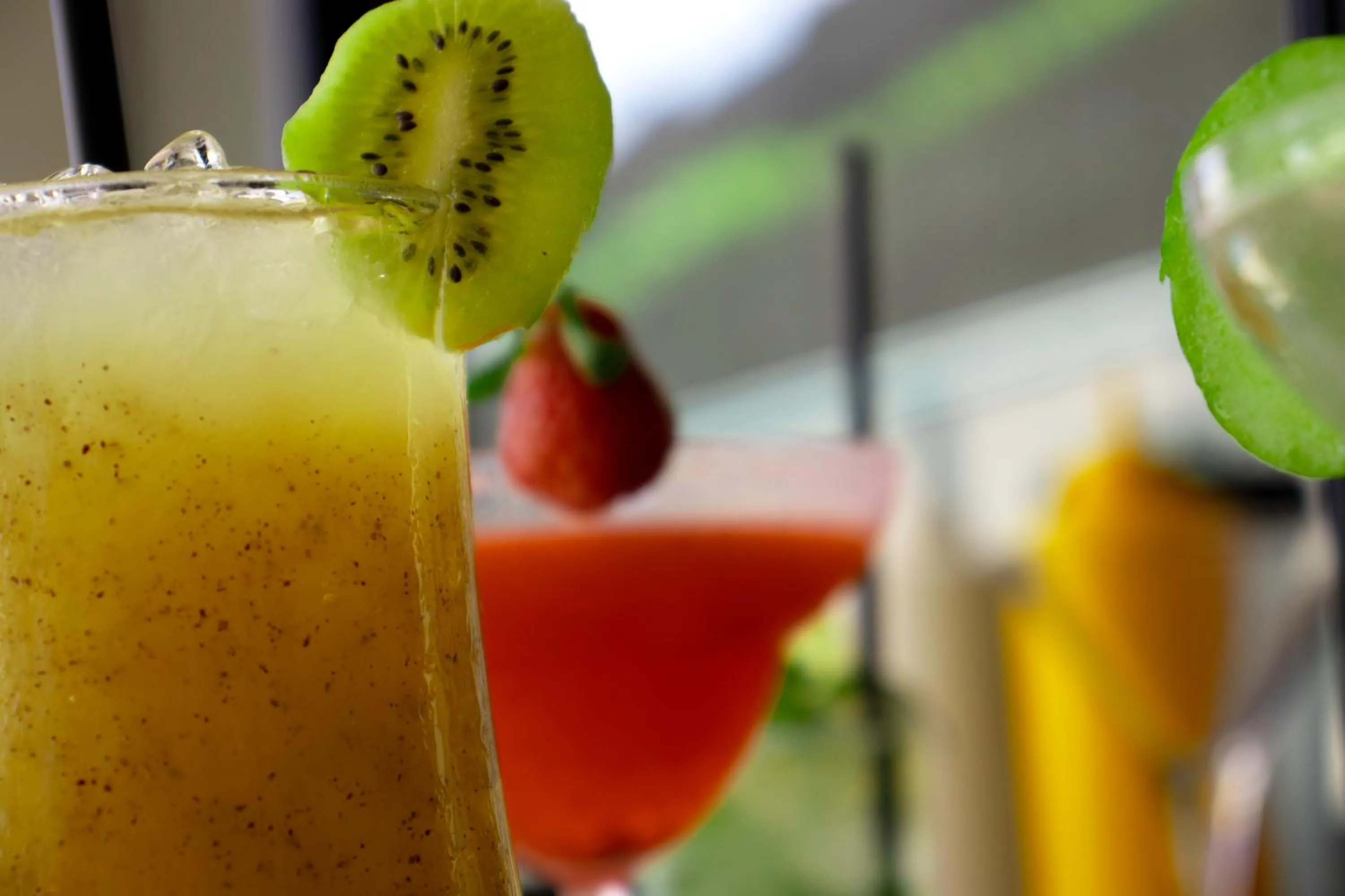 Food and drinks in Hotel Beaumonde Garden