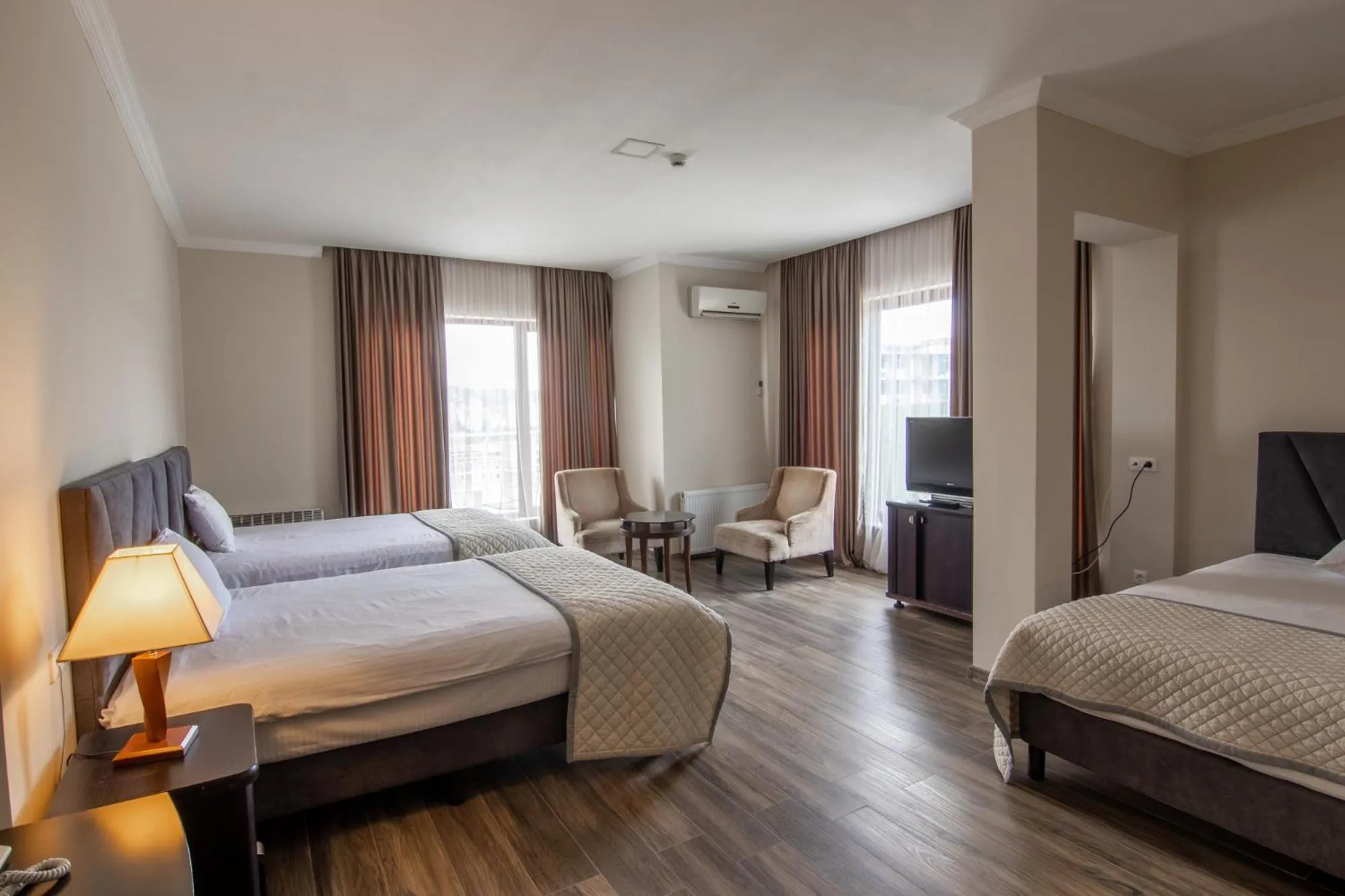 Bed in Hotel Beaumonde Garden