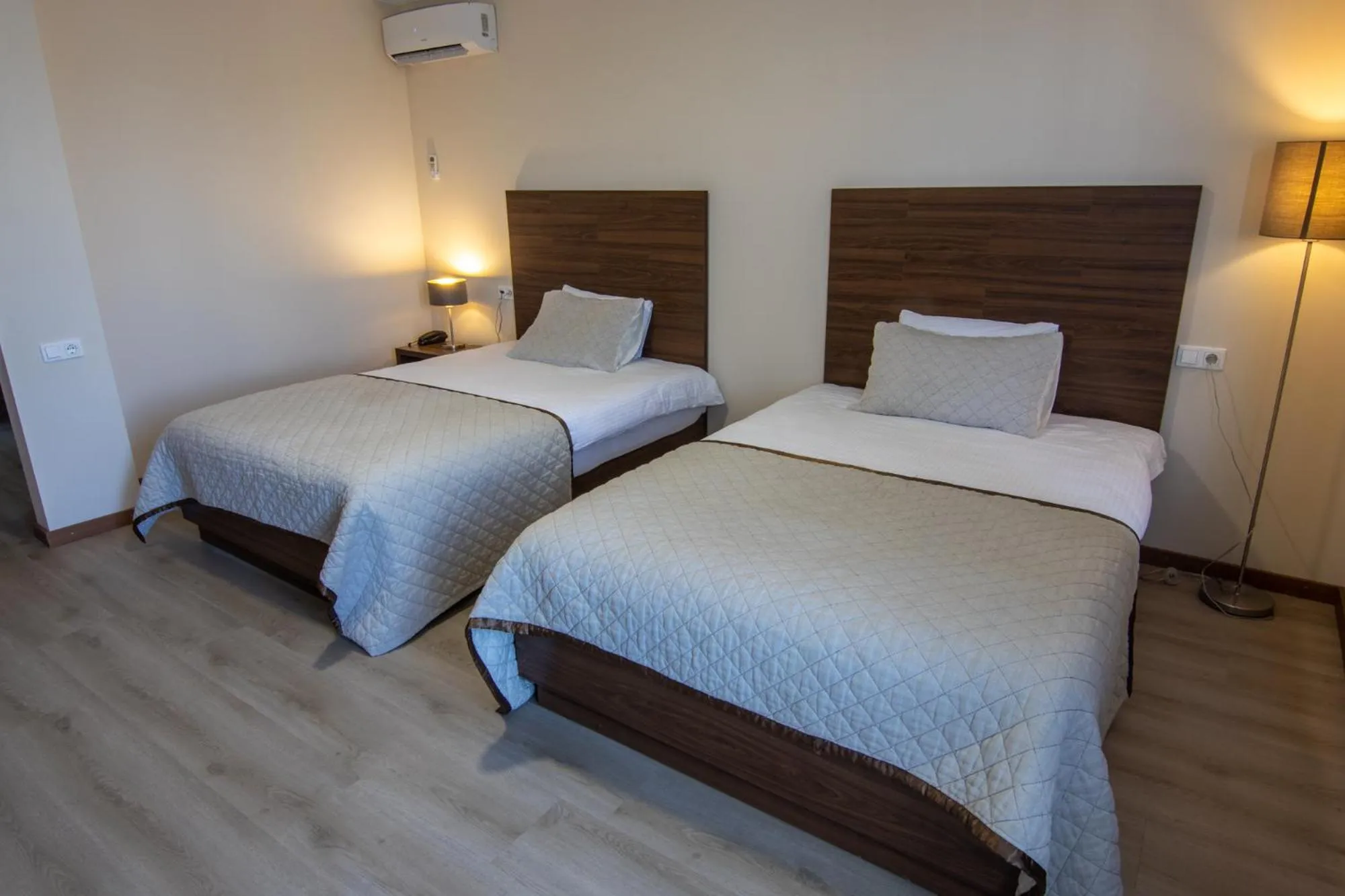 Bed in Hotel Beaumonde Garden