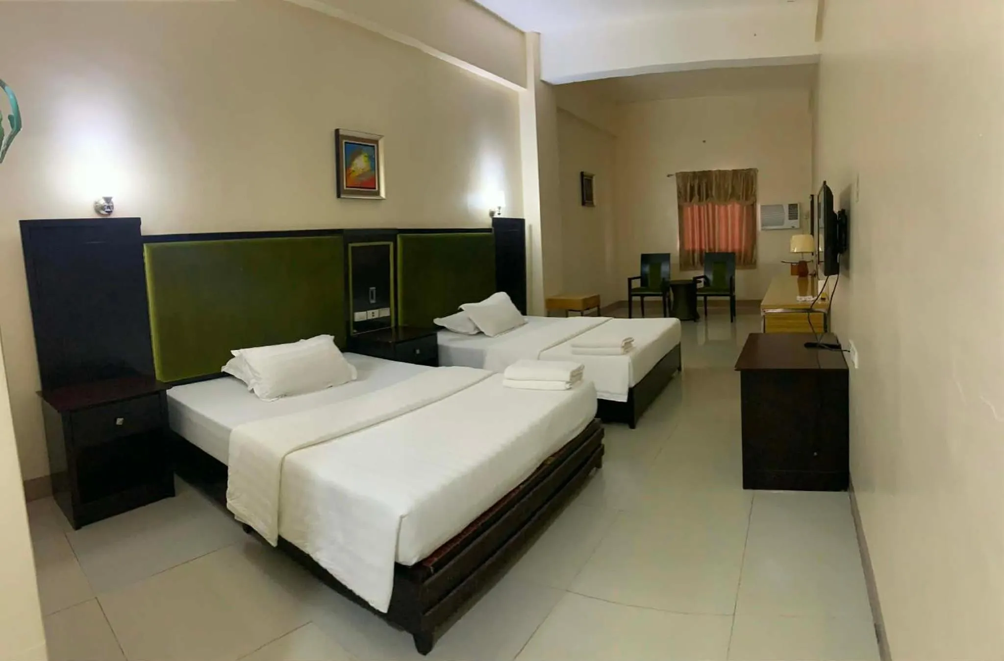 Photo of the whole room, Bed in Asia Novo Boutique Hotel - Oroquieta