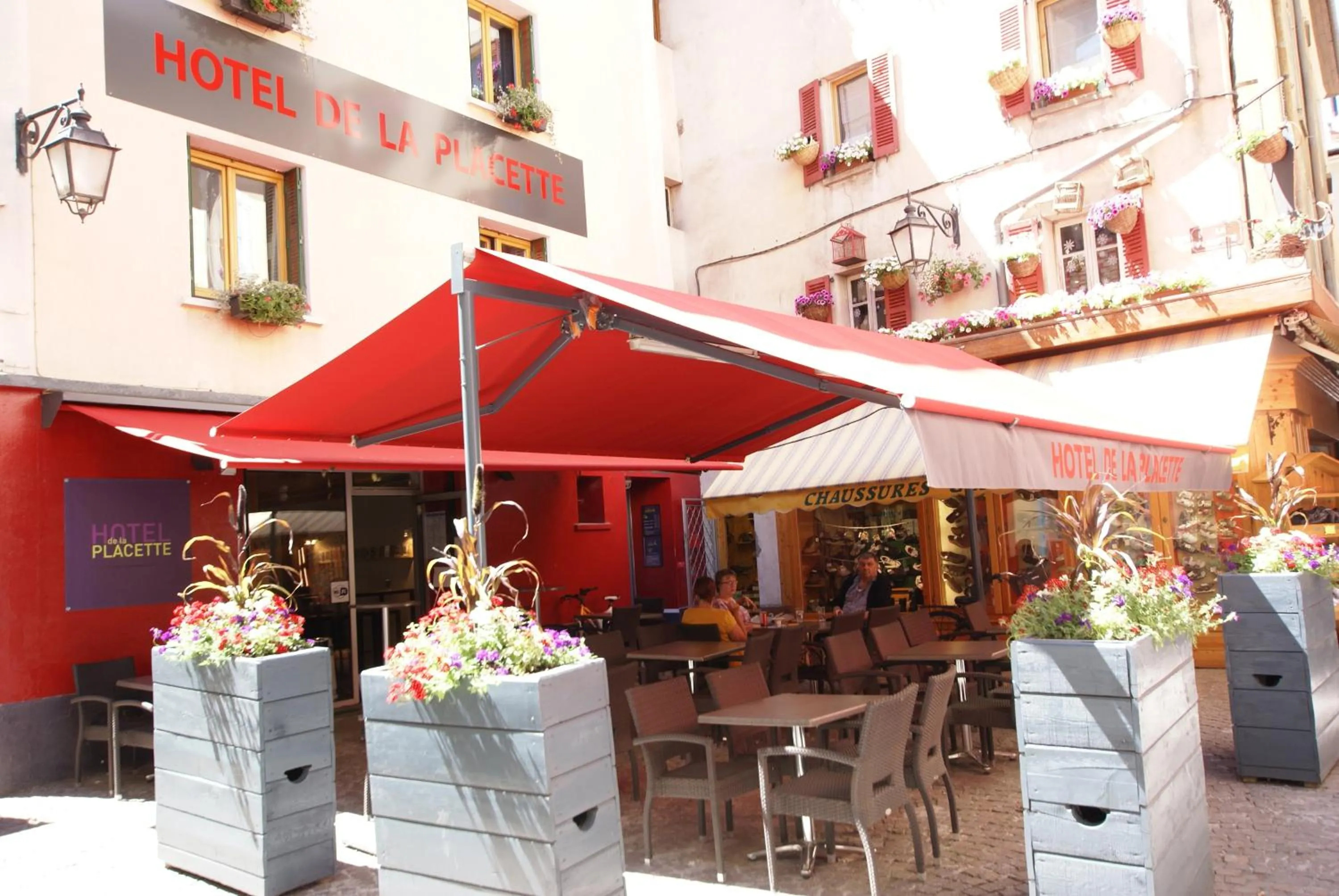 Restaurant/places to eat in Hotel de la Placette Barcelonnette