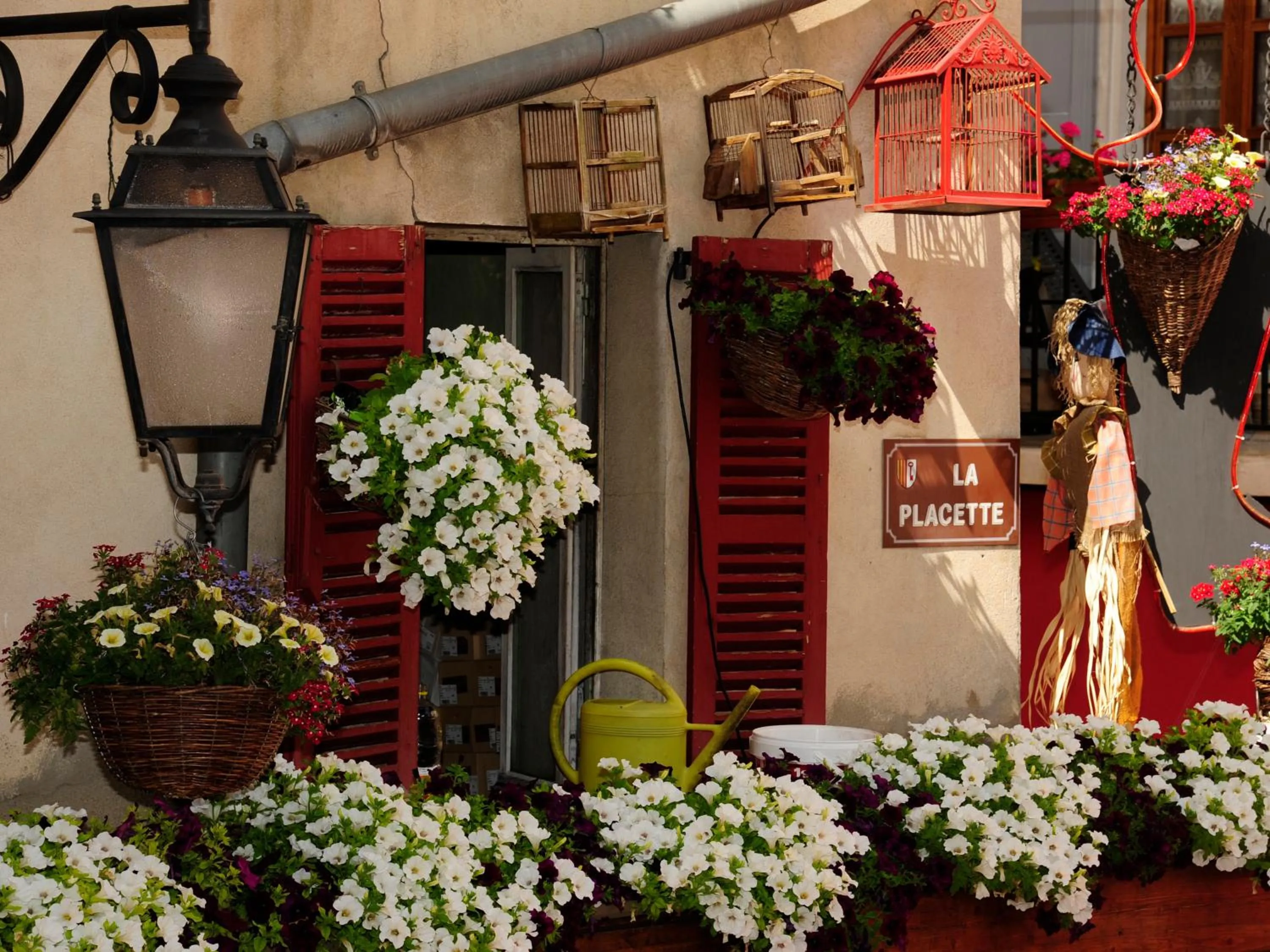Facade/entrance in Hotel de la Placette Barcelonnette