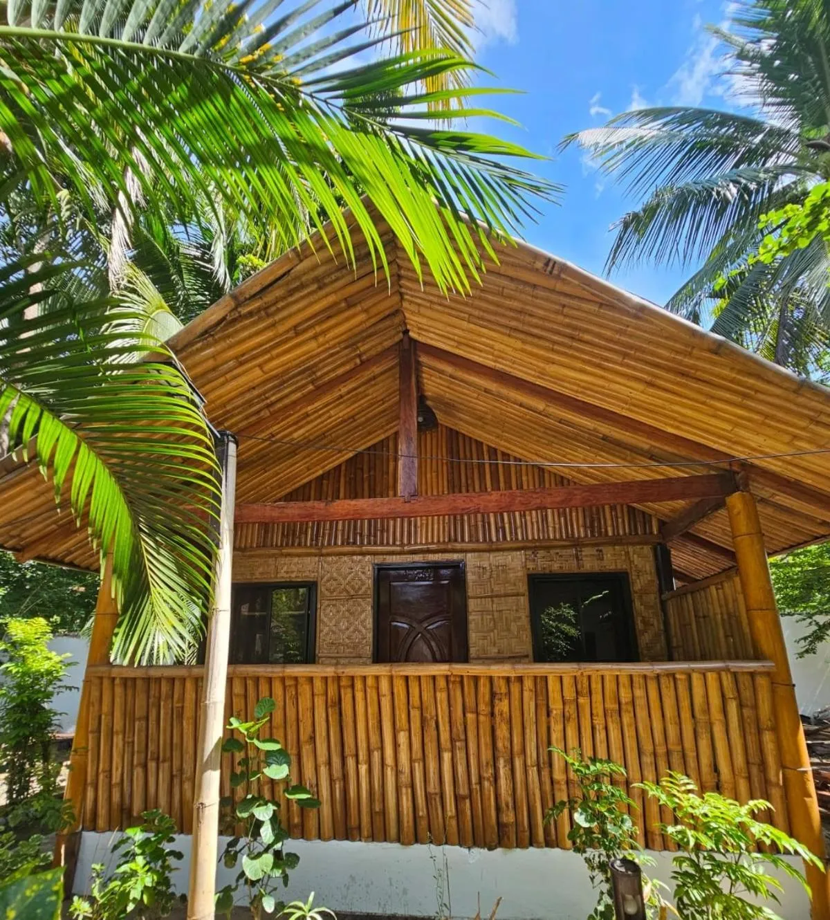 Facade/entrance in Big BamBoo Beach Resort Sipalay