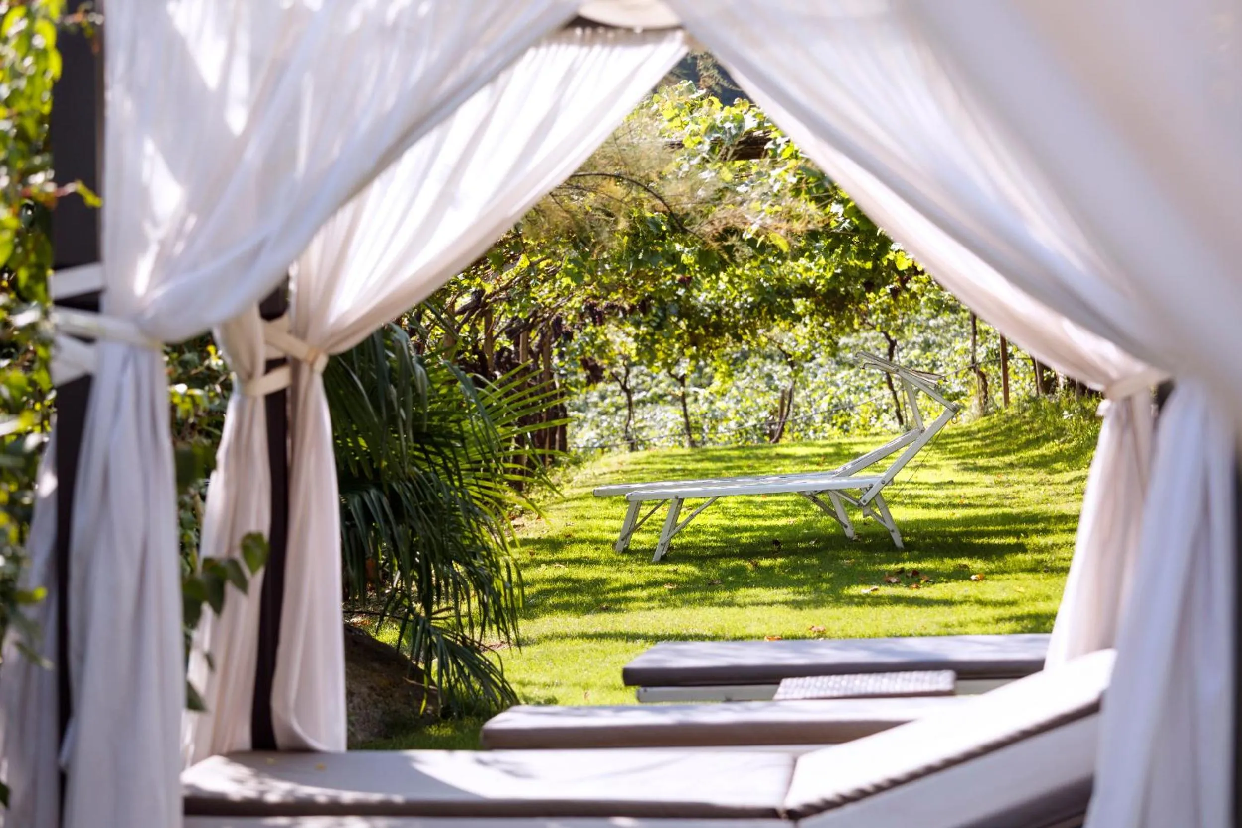 Garden view in Hotel Haus am Hang