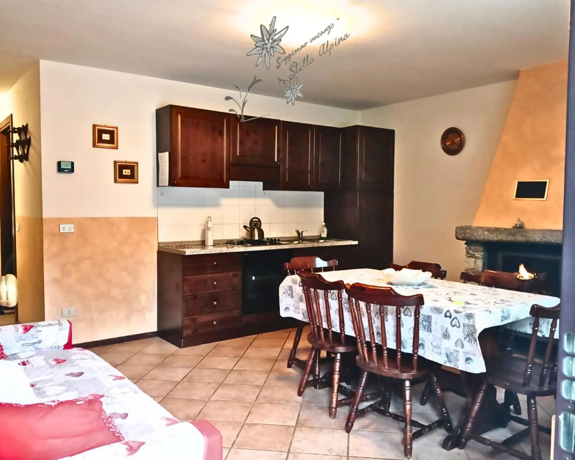 Kitchen or kitchenette in Soggiorno Vacanze Stella Alpina