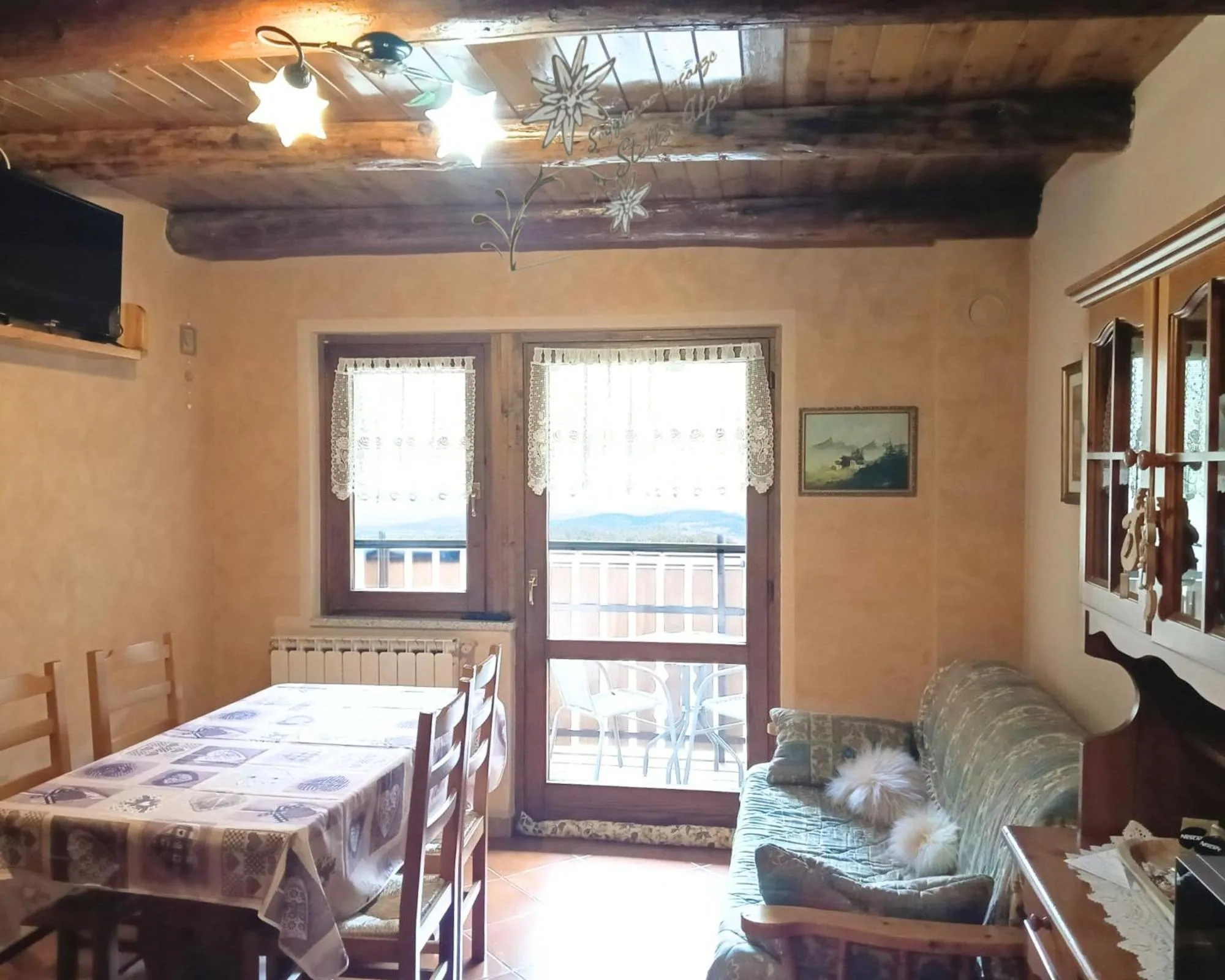 Living room, Bed in Soggiorno Vacanze Stella Alpina