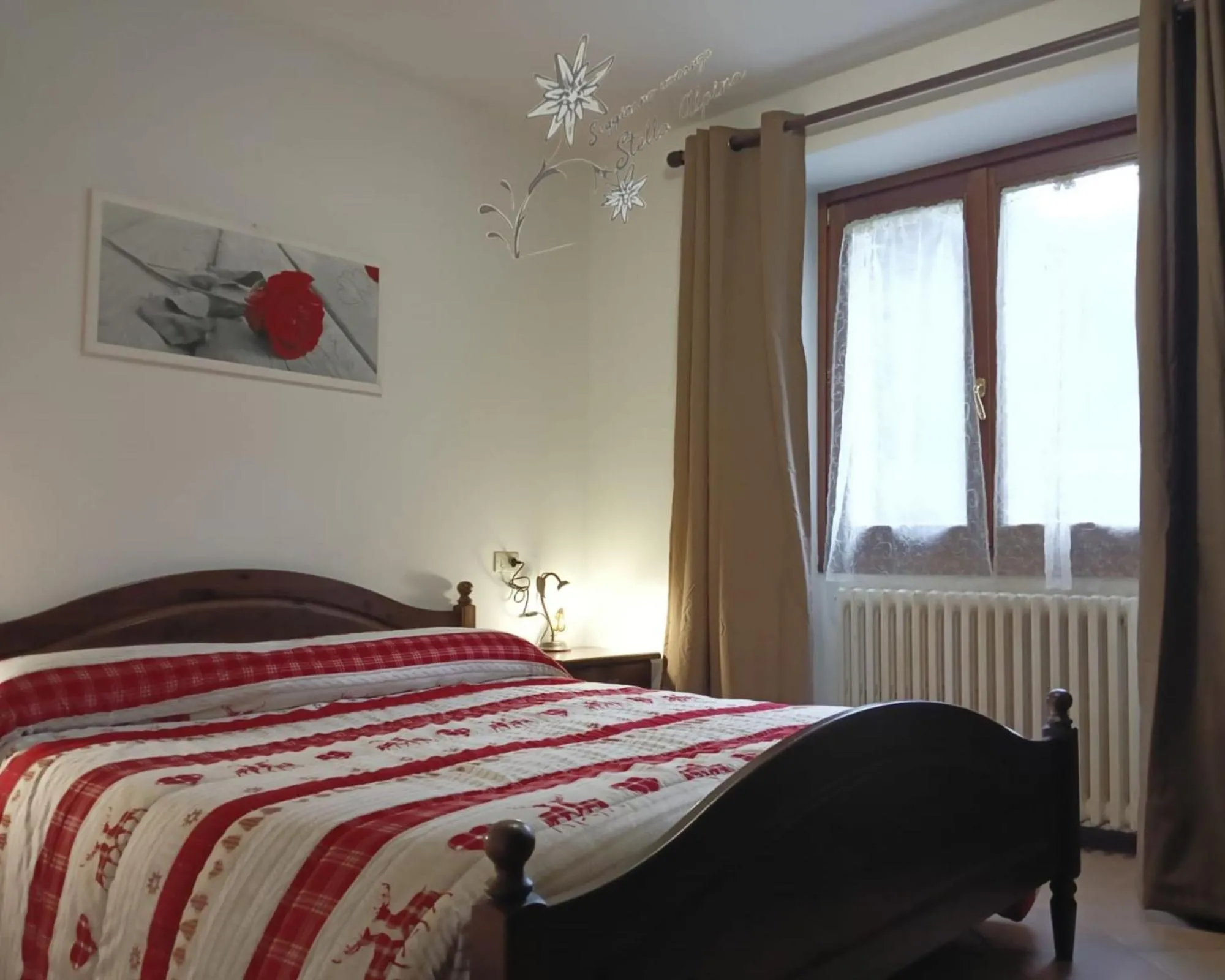 Photo of the whole room, Bed in Soggiorno Vacanze Stella Alpina