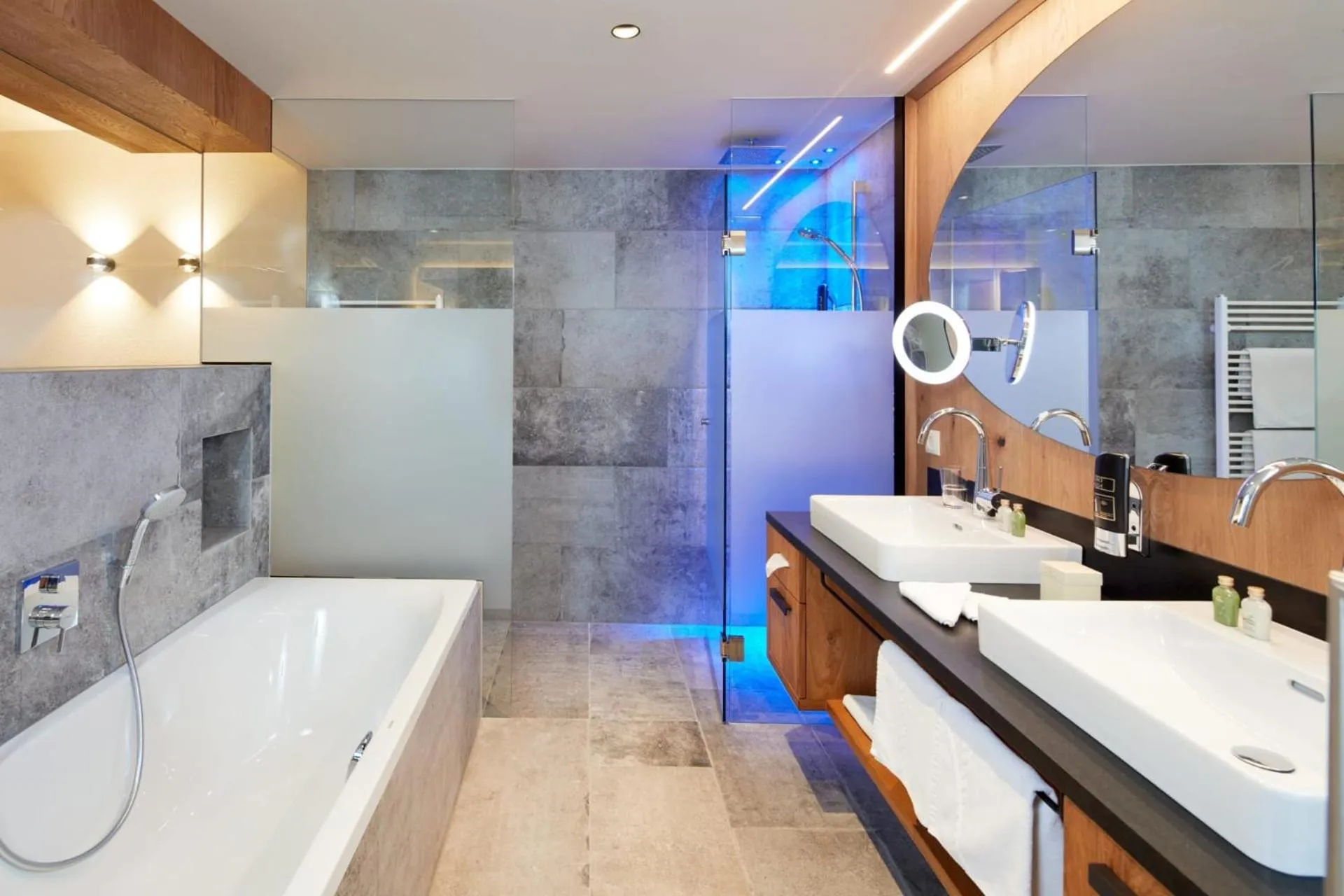 Bathroom in Alpine Resort Goies Superior