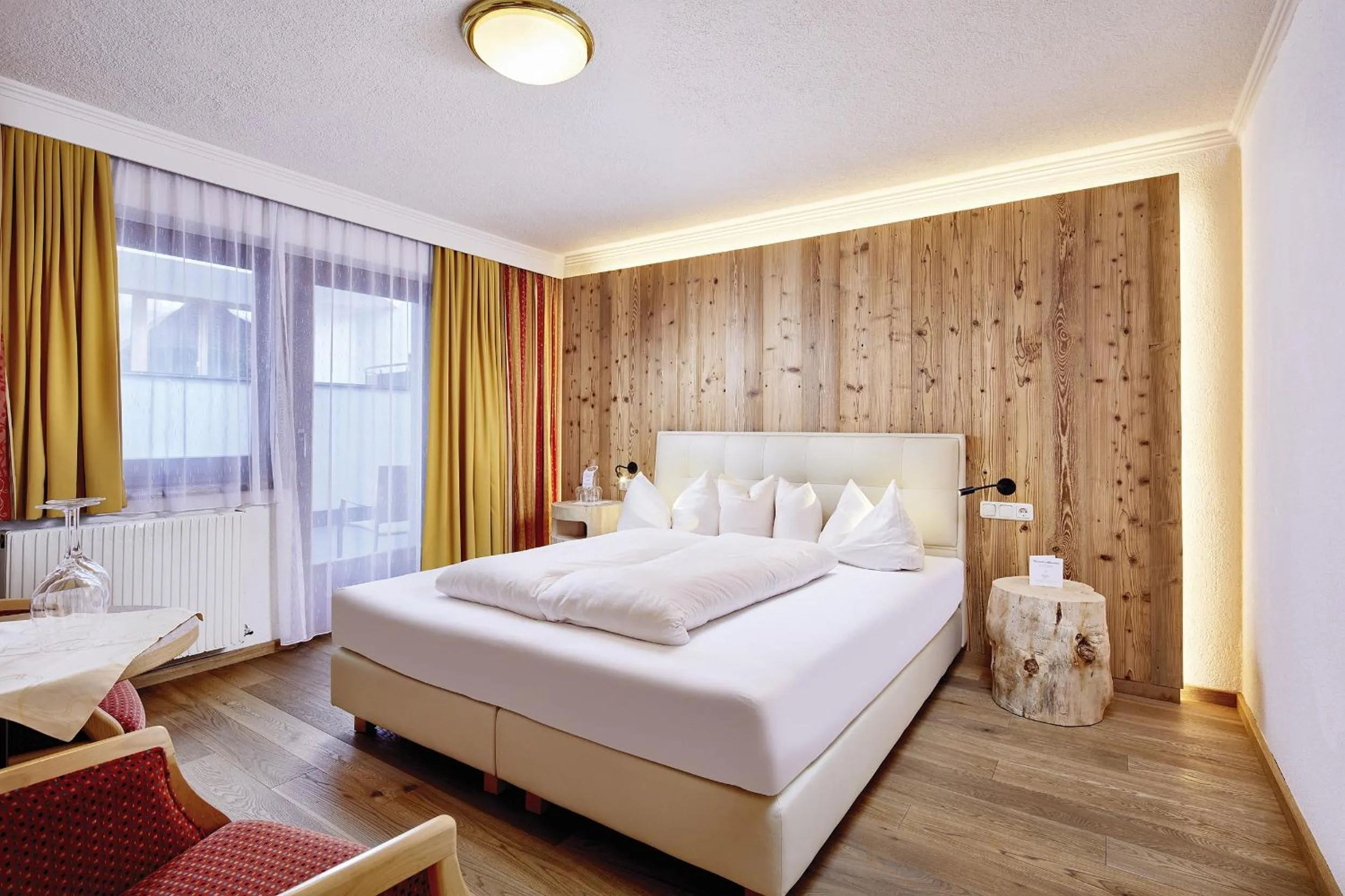 Photo of the whole room, Bed in Alpine Resort Goies Superior