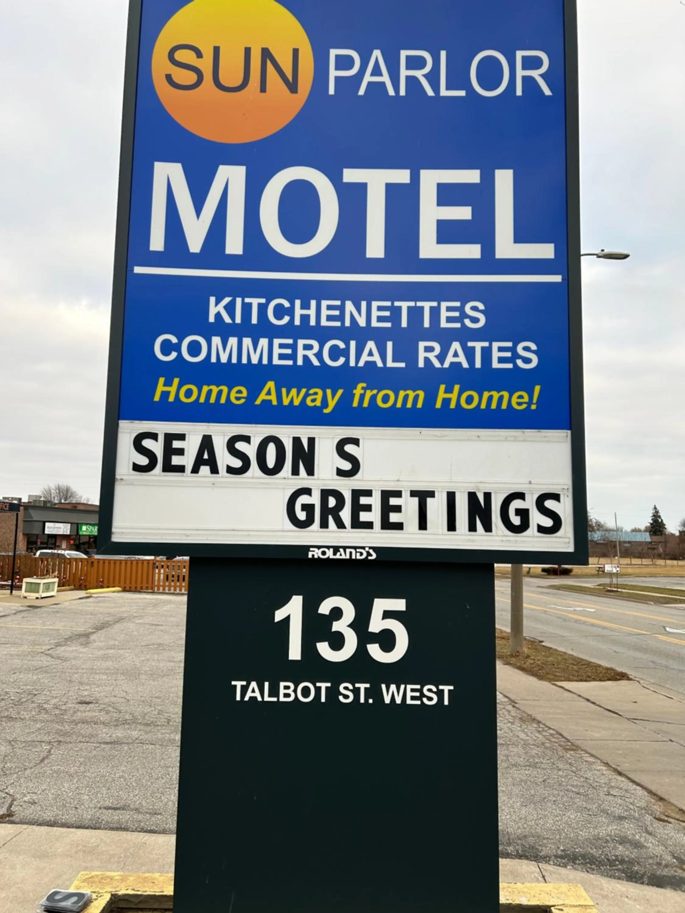 Property logo or sign in Sunparlor Motel