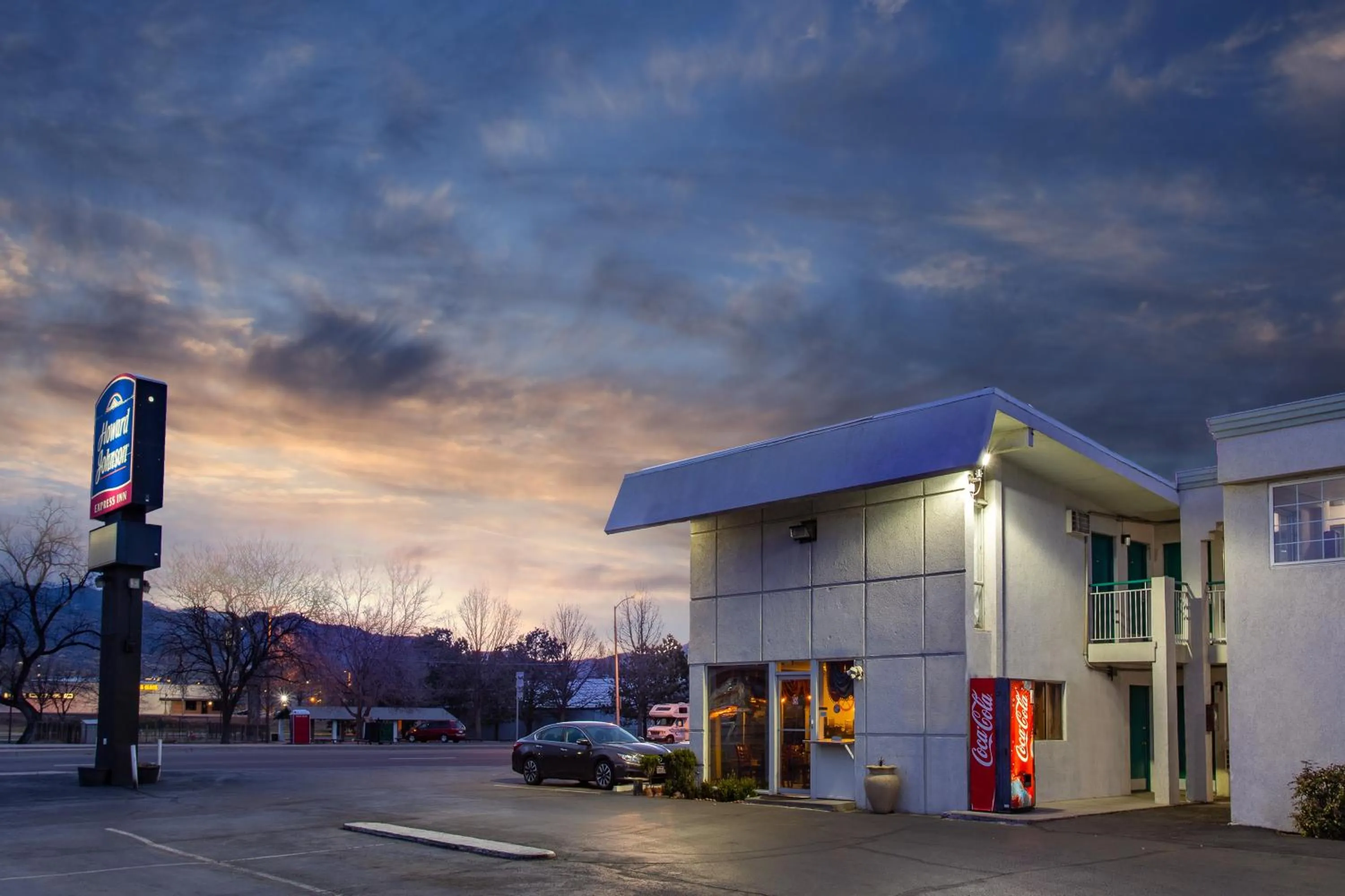 Howard Johnson by Wyndham Colorado Springs