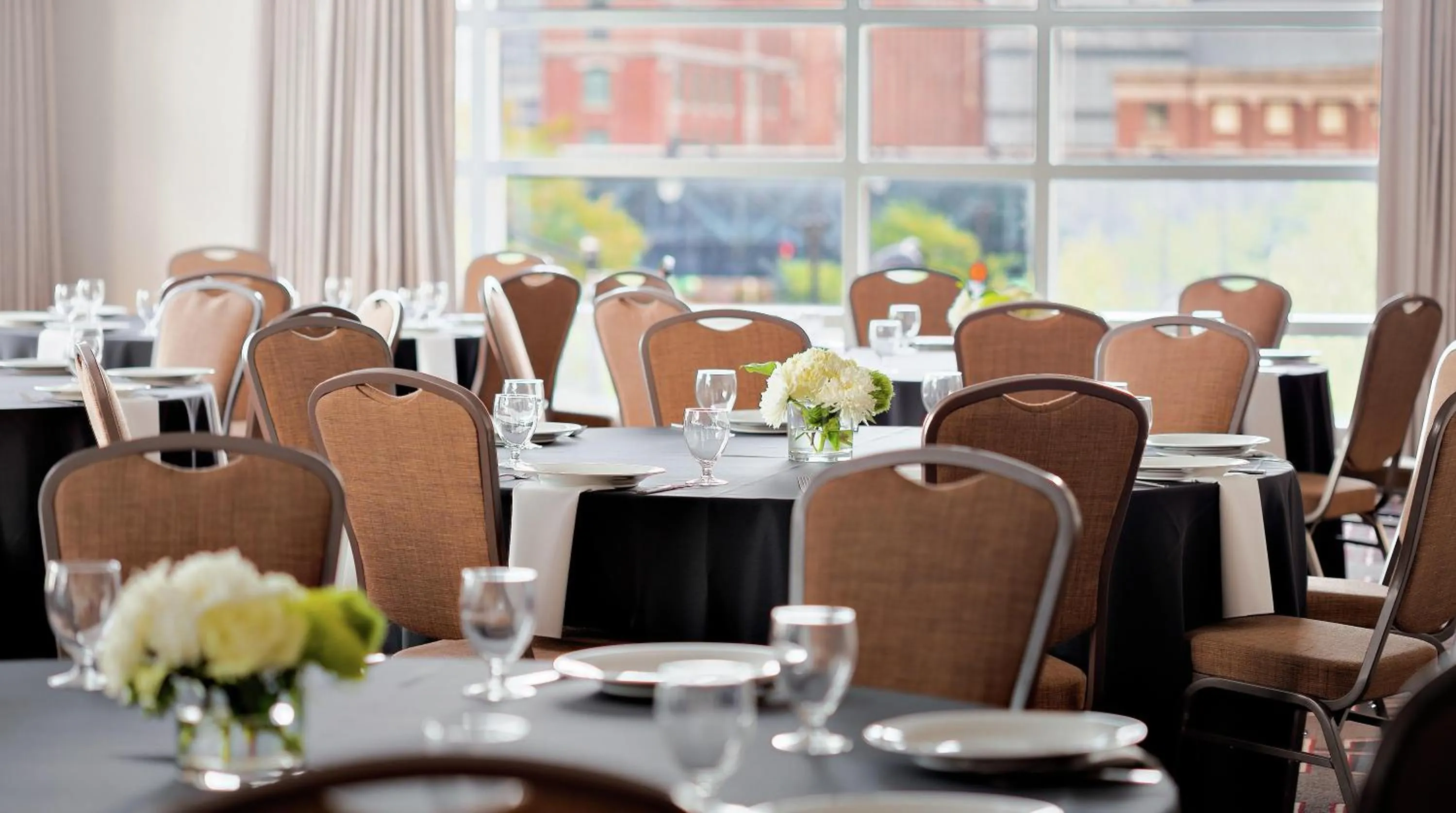 Meeting/conference room in Hilton Garden Inn Chicago McCormick Place